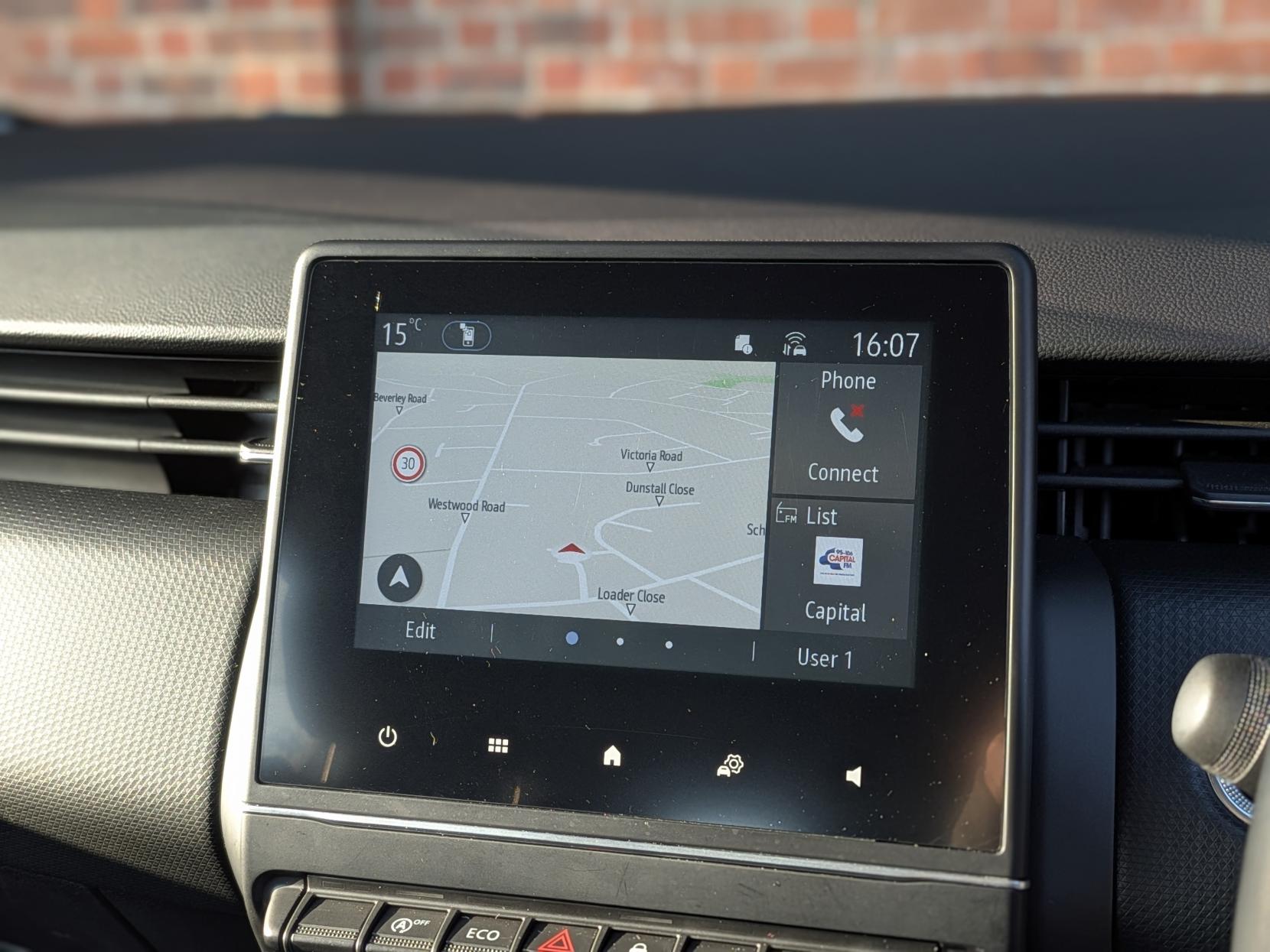 Renault Clio 1.0 TCe Iconic Edition Hatchback 5dr Petrol Manual Euro 6 (s/s) (90 ps)