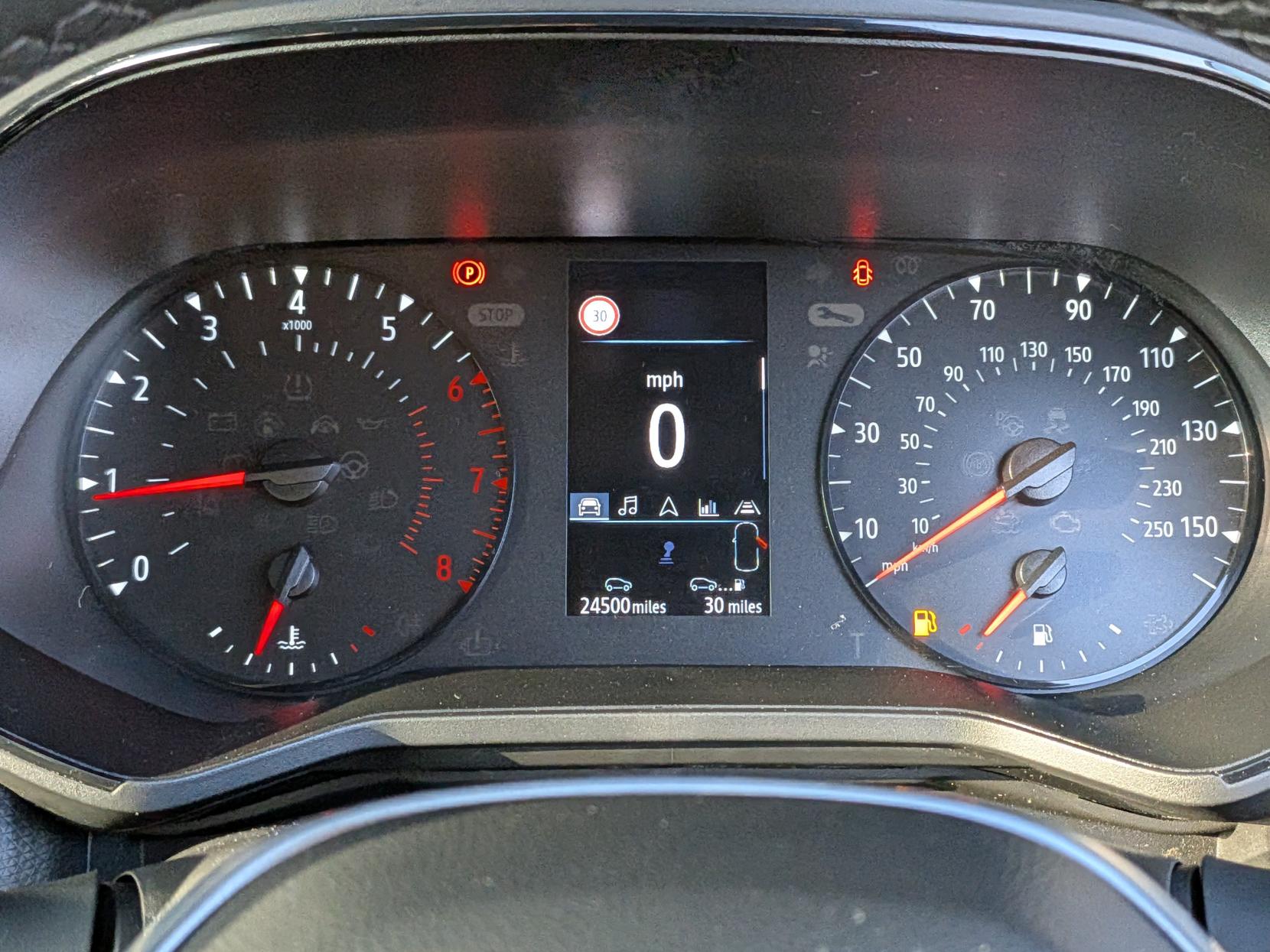 Renault Clio 1.0 TCe Iconic Edition Hatchback 5dr Petrol Manual Euro 6 (s/s) (90 ps)