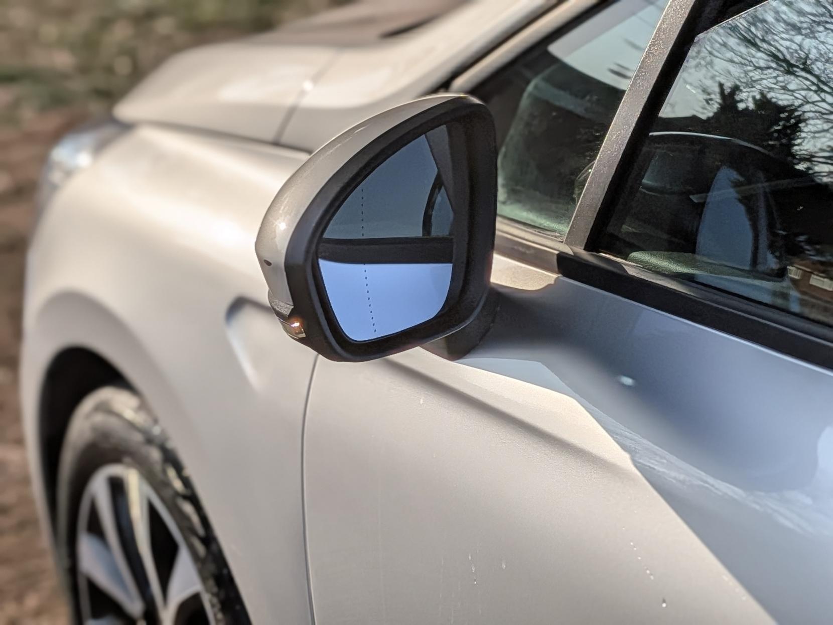 Renault Clio 1.0 TCe Iconic Edition Hatchback 5dr Petrol Manual Euro 6 (s/s) (90 ps)