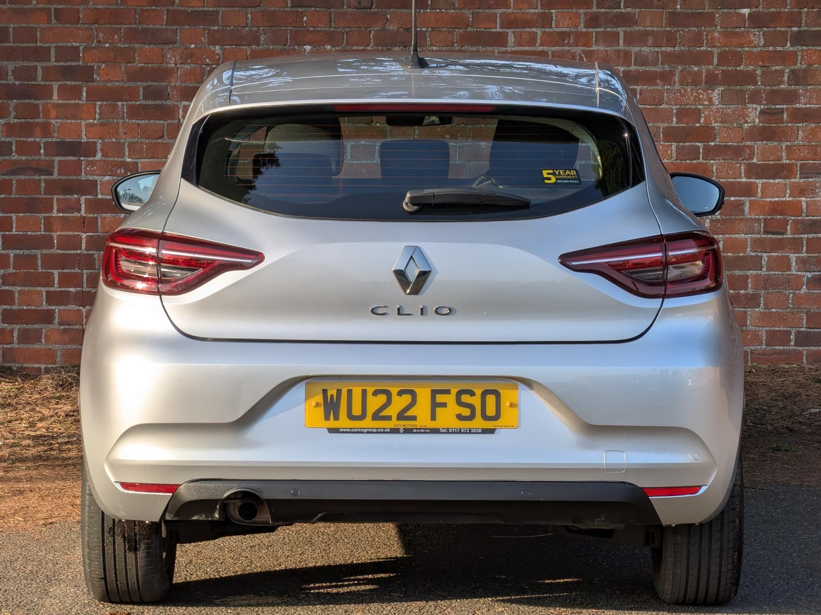 Renault Clio 1.0 TCe Iconic Edition Hatchback 5dr Petrol Manual Euro 6 (s/s) (90 ps)