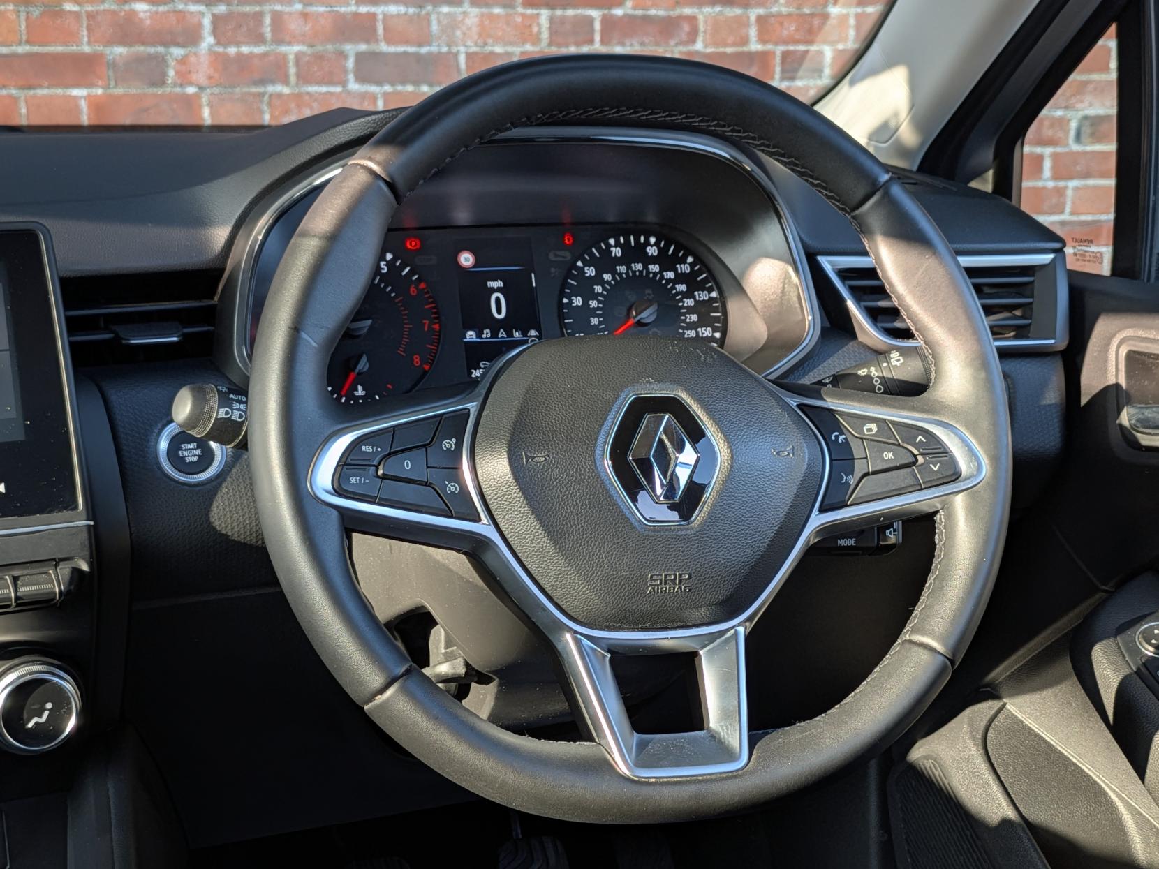 Renault Clio 1.0 TCe Iconic Edition Hatchback 5dr Petrol Manual Euro 6 (s/s) (90 ps)