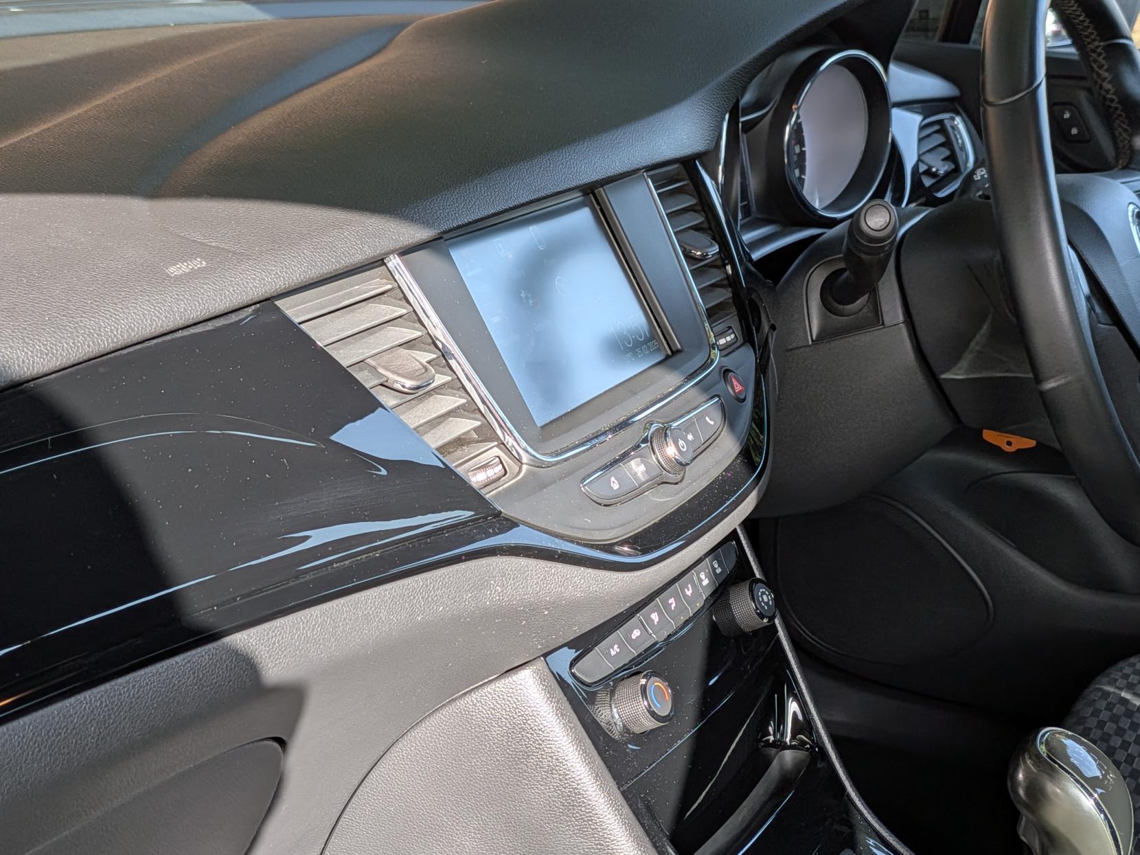 Vauxhall Astra 1.4i Turbo SRi Hatchback 5dr Petrol Manual Euro 6 (150 ps)