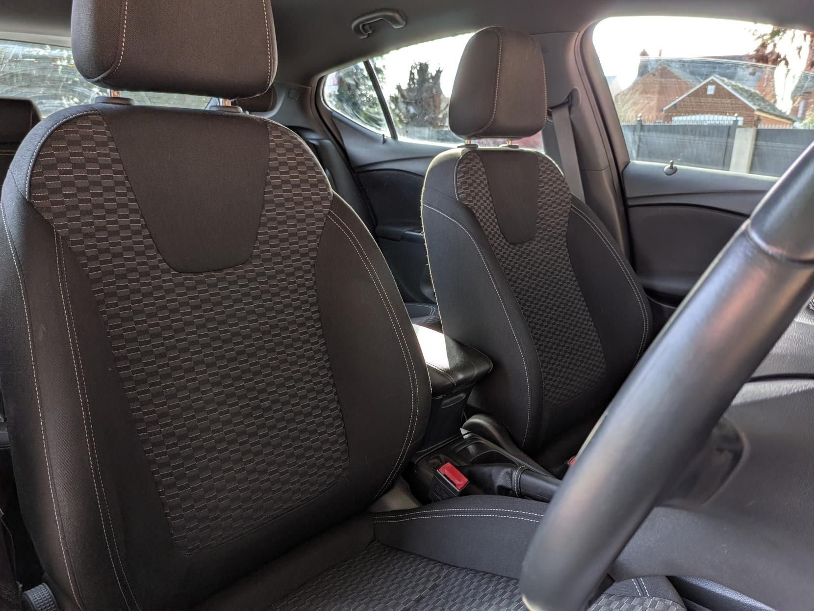 Vauxhall Astra 1.4i Turbo SRi Hatchback 5dr Petrol Manual Euro 6 (150 ps)