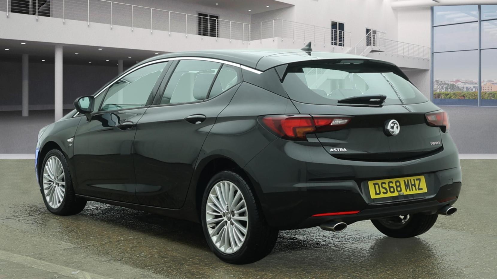 Vauxhall Astra 1.6i Turbo GPF Elite Nav Hatchback 5dr Petrol Manual Euro 6 (s/s) (200 ps)