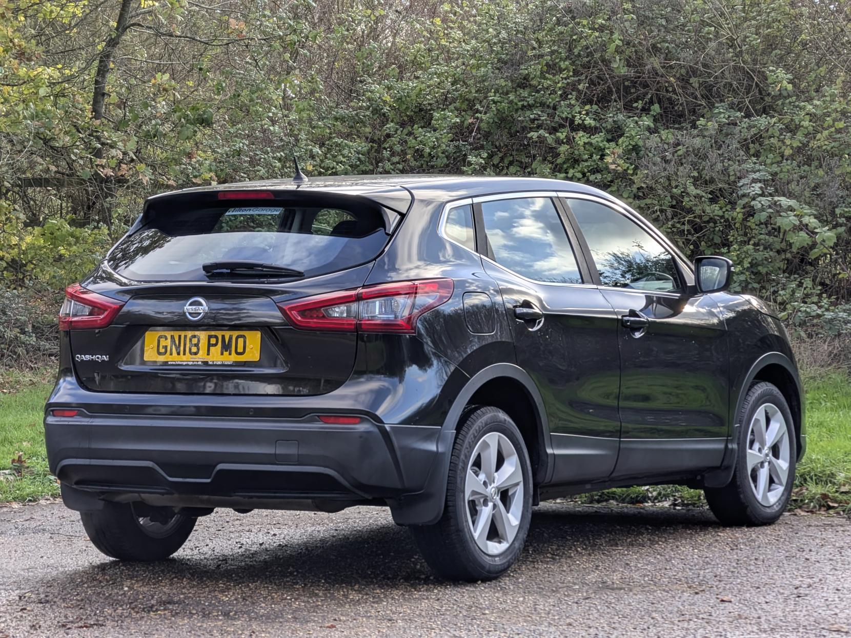 Nissan Qashqai 1.2 DIG-T Acenta SUV 5dr Petrol Manual Euro 6 (s/s) (115 ps)