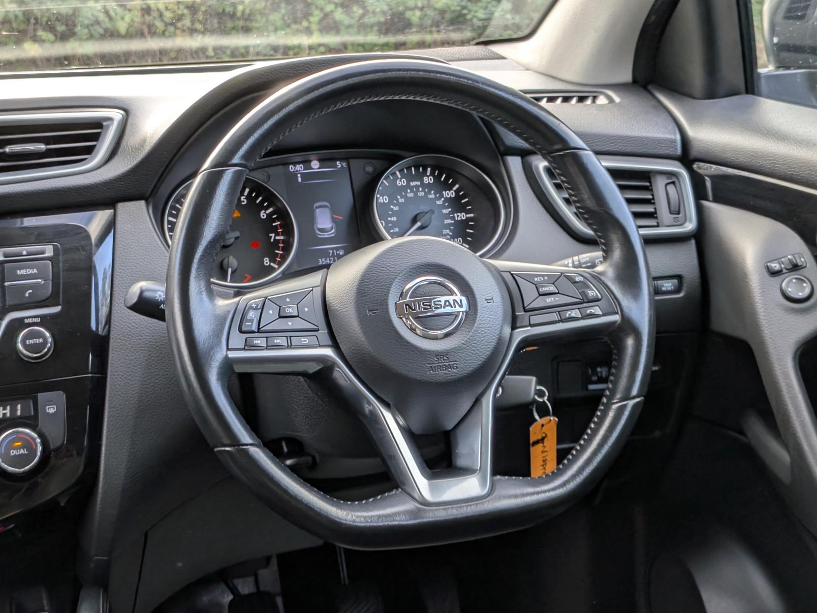 Nissan Qashqai 1.2 DIG-T Acenta SUV 5dr Petrol Manual Euro 6 (s/s) (115 ps)