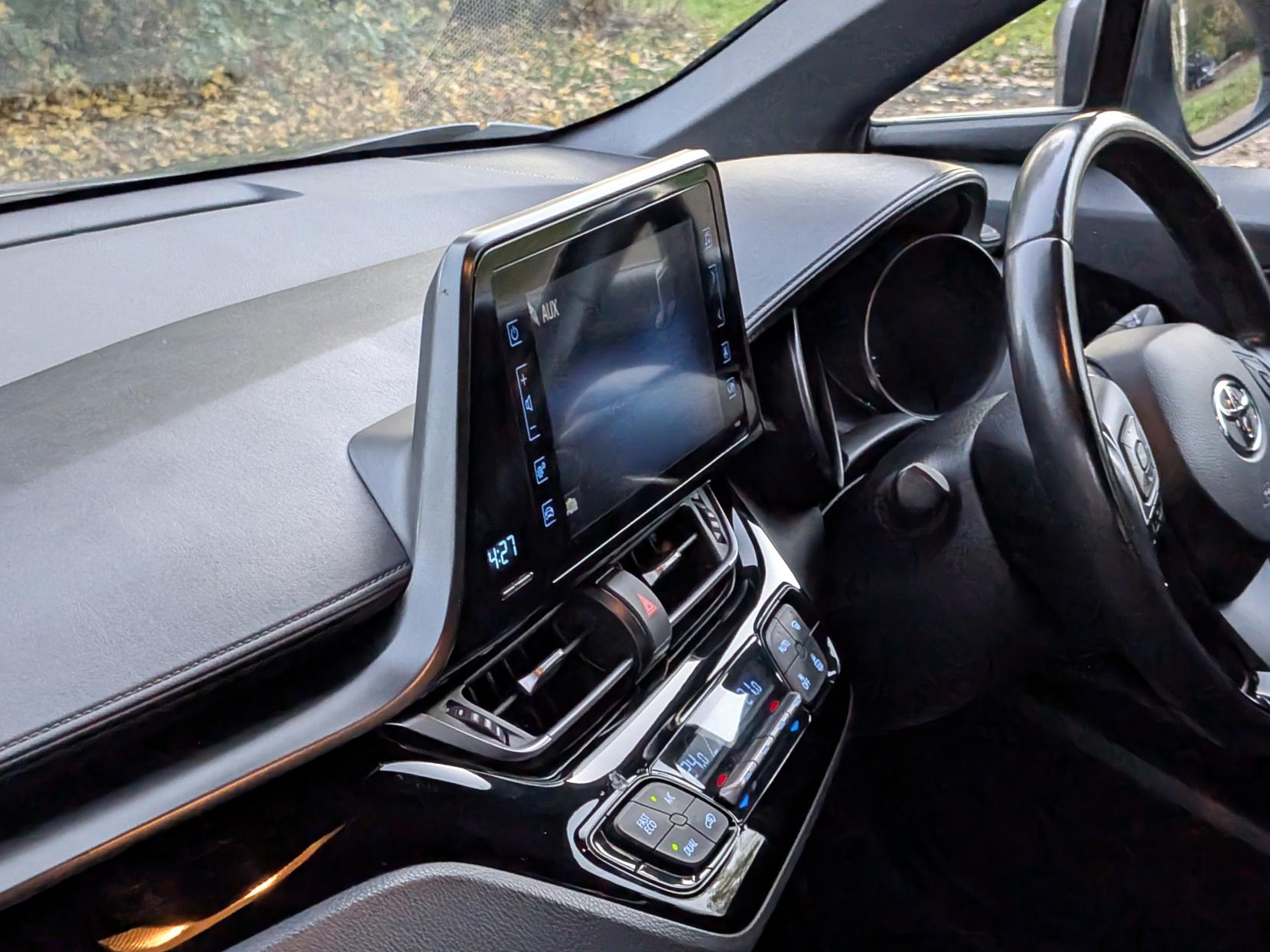 Toyota C-HR 1.8 VVT-h Icon SUV 5dr Petrol Hybrid CVT Euro 6 (s/s) (122 ps)