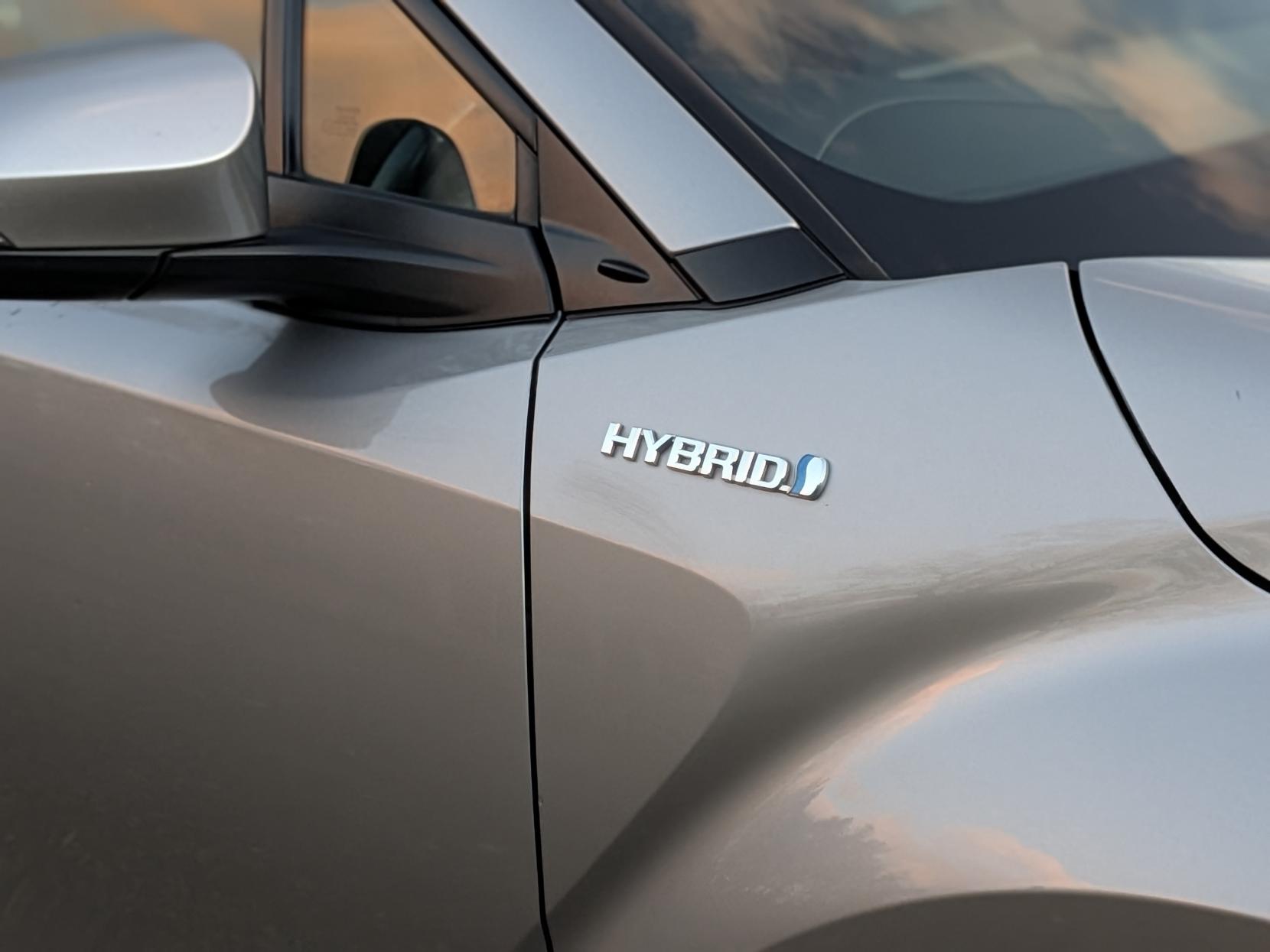 Toyota C-HR 1.8 VVT-h Icon SUV 5dr Petrol Hybrid CVT Euro 6 (s/s) (122 ps)