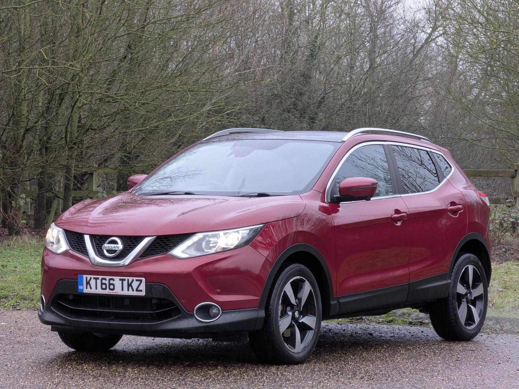Nissan Qashqai 1.2 DIG-T N-Connecta SUV 5dr Petrol XTRON 2WD Euro 6 (s/s) (115 ps)