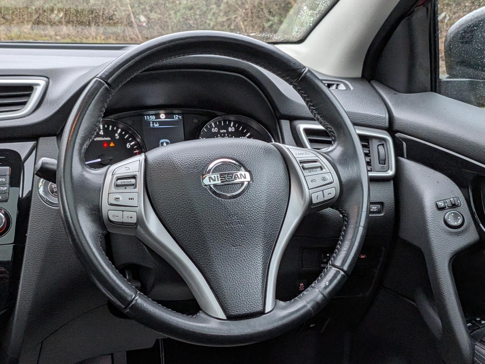 Nissan Qashqai 1.2 DIG-T N-Connecta SUV 5dr Petrol XTRON 2WD Euro 6 (s/s) (115 ps)