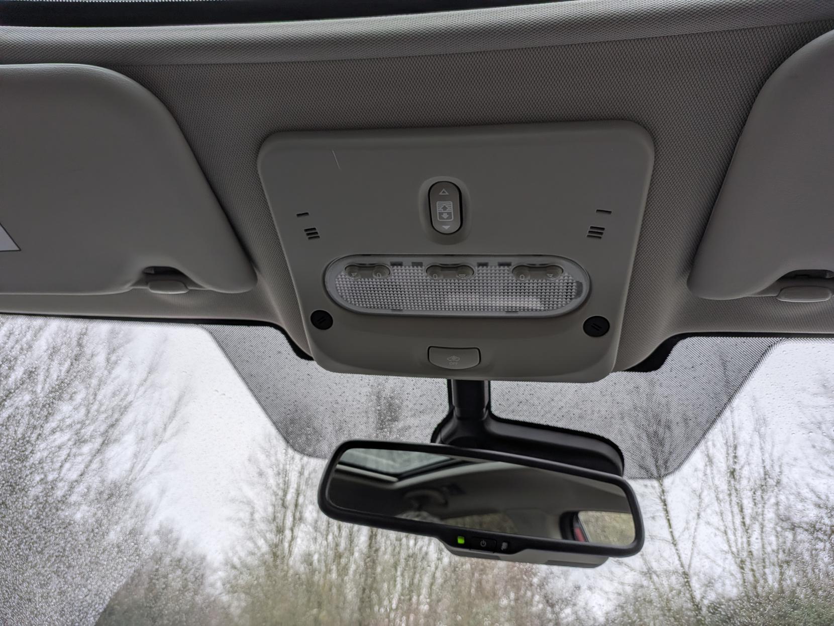 Nissan Qashqai 1.2 DIG-T N-Connecta SUV 5dr Petrol XTRON 2WD Euro 6 (s/s) (115 ps)