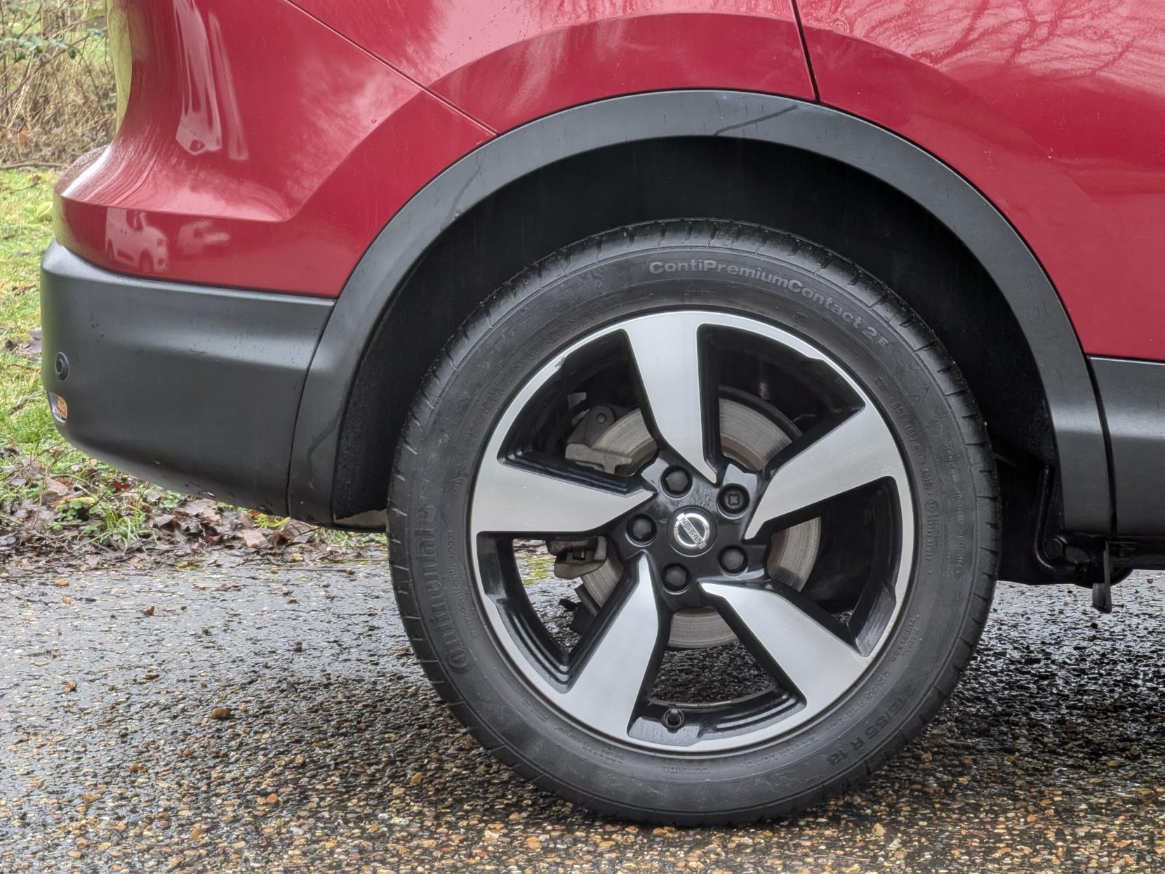 Nissan Qashqai 1.2 DIG-T N-Connecta SUV 5dr Petrol XTRON 2WD Euro 6 (s/s) (115 ps)