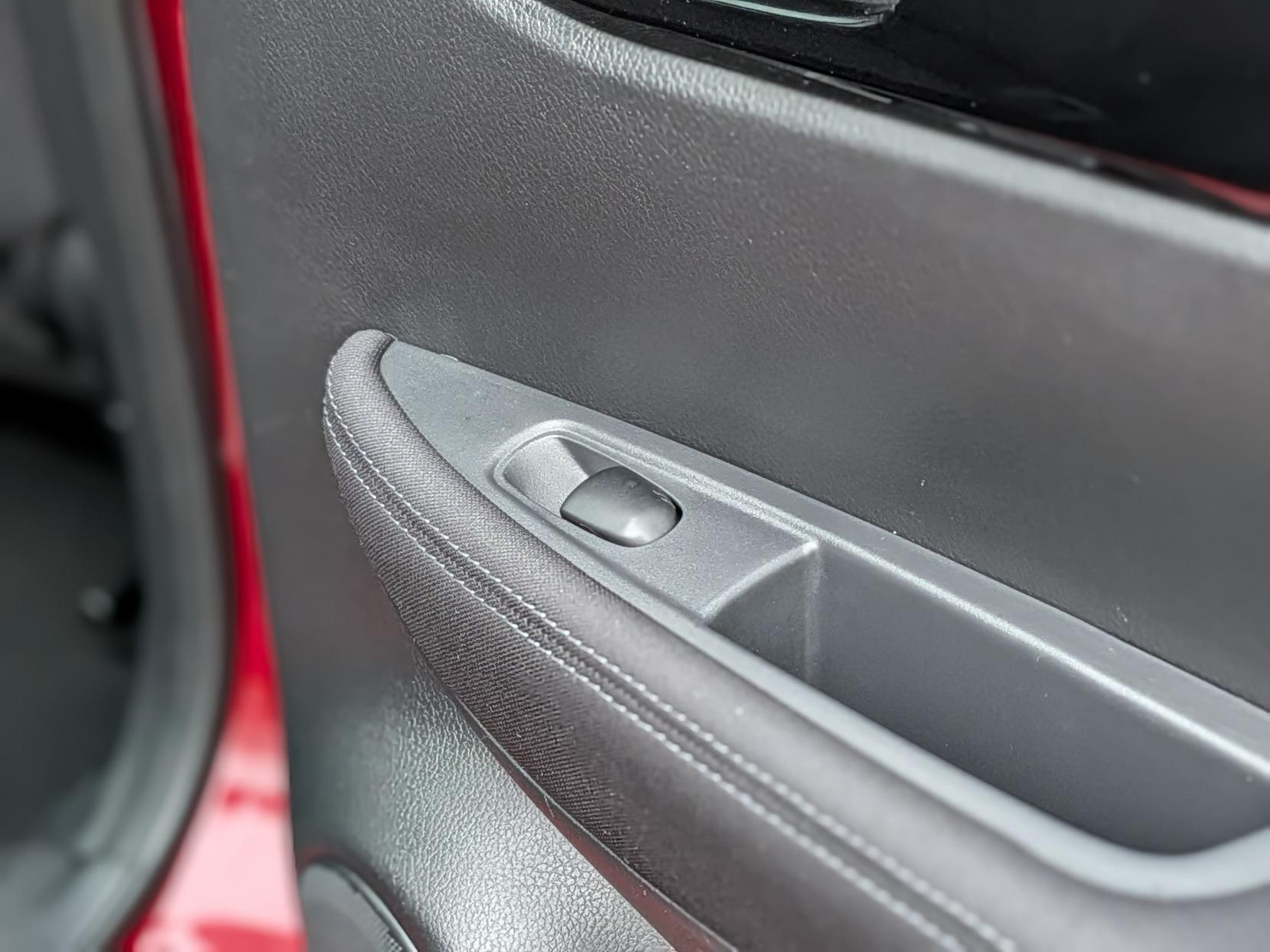 Nissan Qashqai 1.2 DIG-T N-Connecta SUV 5dr Petrol XTRON 2WD Euro 6 (s/s) (115 ps)