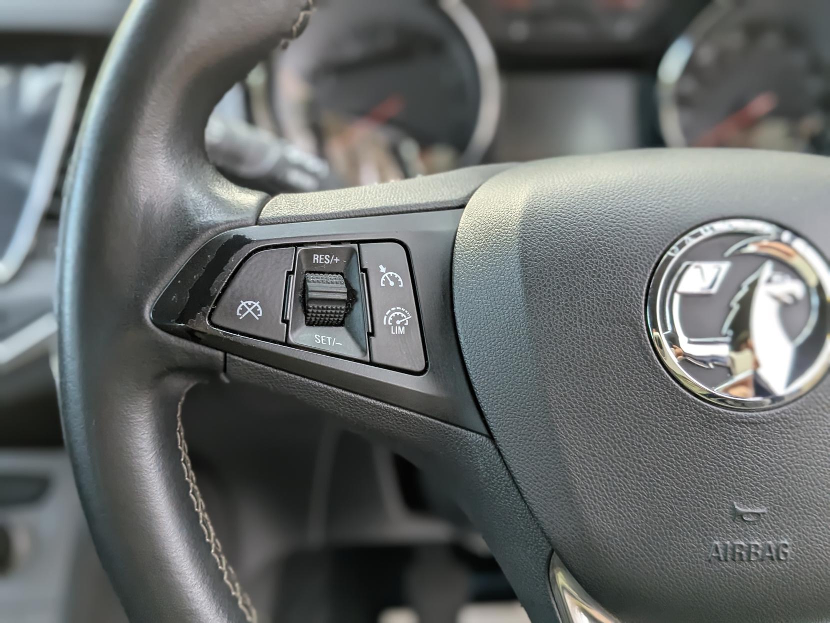 Vauxhall Astra 1.4i Turbo Tech Line Hatchback 5dr Petrol Manual Euro 6 (125 ps)