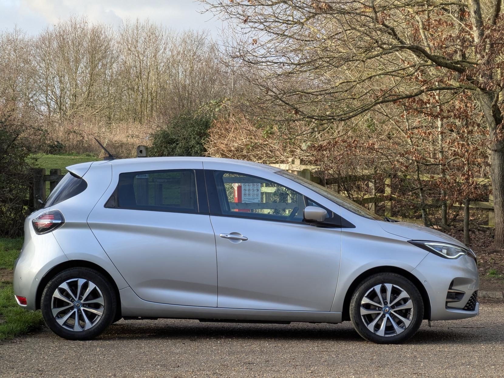 Renault Zoe R135 52kWh GT Line Hatchback 5dr Electric Auto (i, Rapid Charge) (134 bhp)