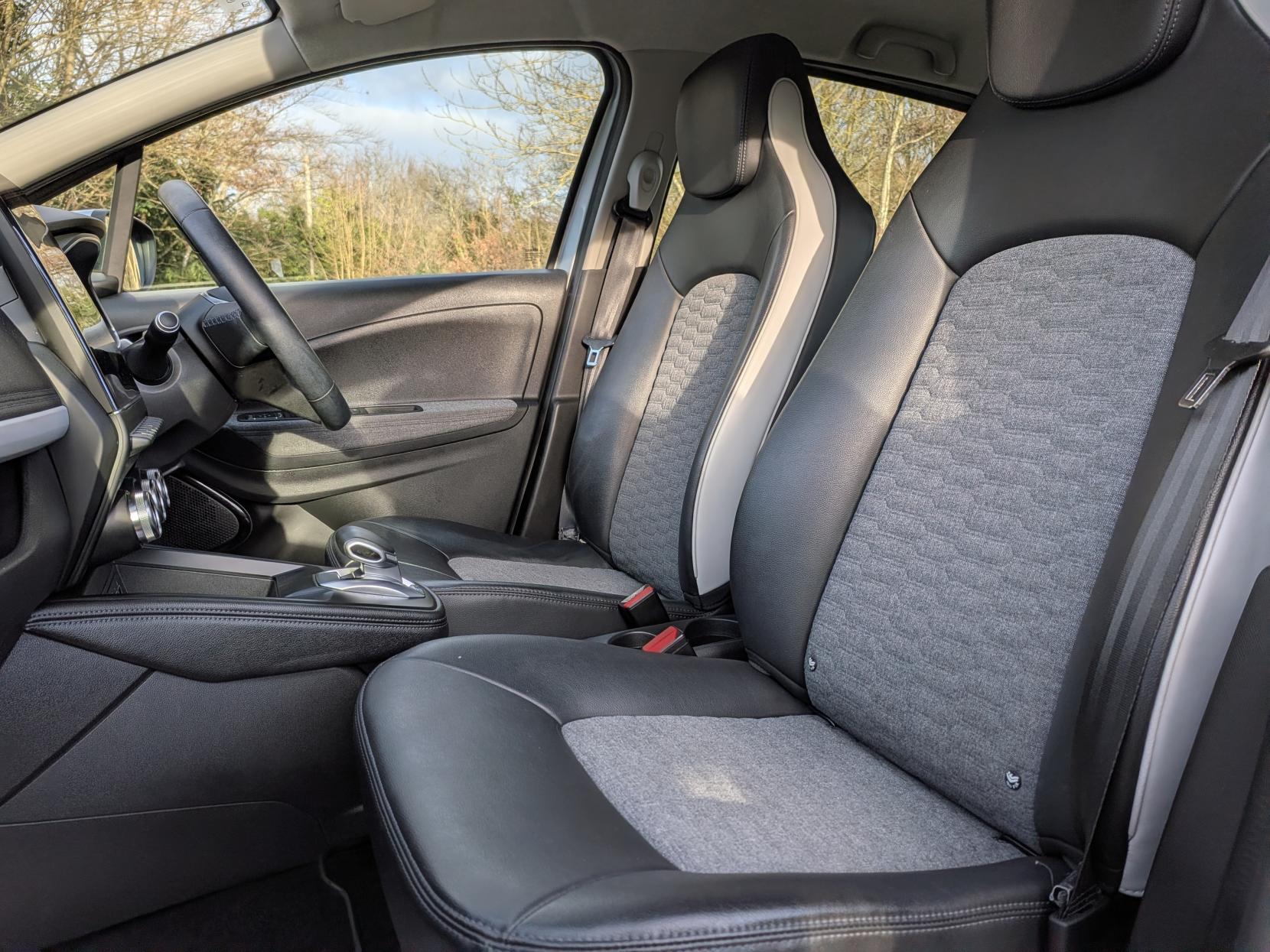 Renault Zoe R135 52kWh GT Line Hatchback 5dr Electric Auto (i, Rapid Charge) (134 bhp)