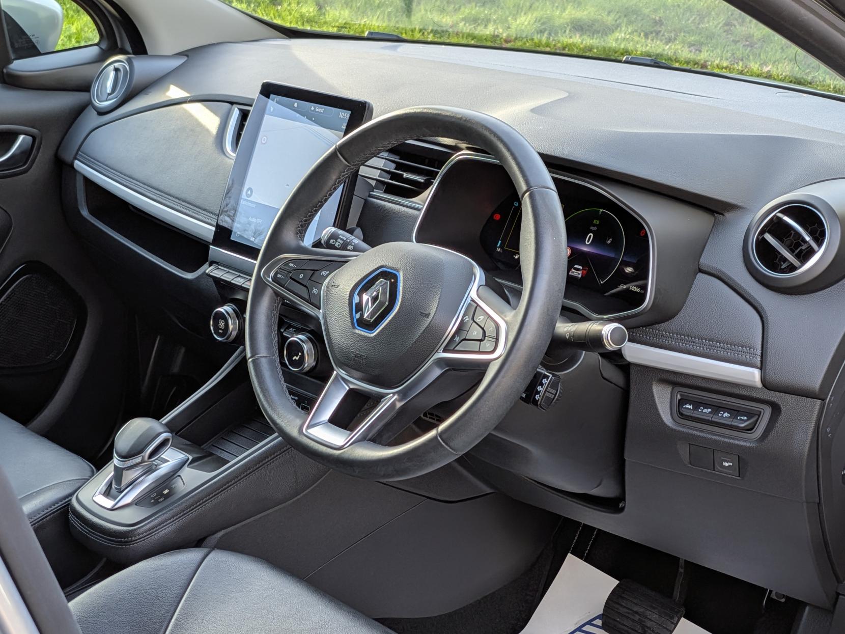 Renault Zoe R135 52kWh GT Line Hatchback 5dr Electric Auto (i, Rapid Charge) (134 bhp)