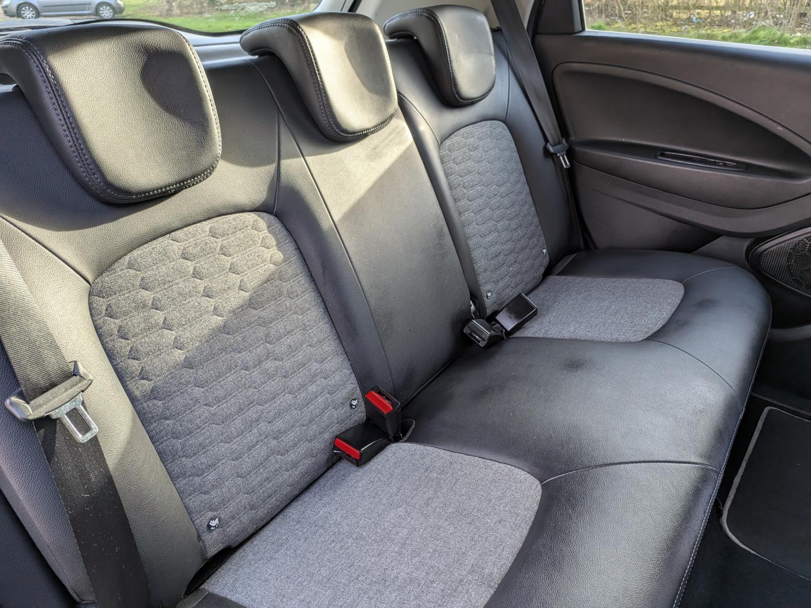 Renault Zoe R135 52kWh GT Line Hatchback 5dr Electric Auto (i, Rapid Charge) (134 bhp)