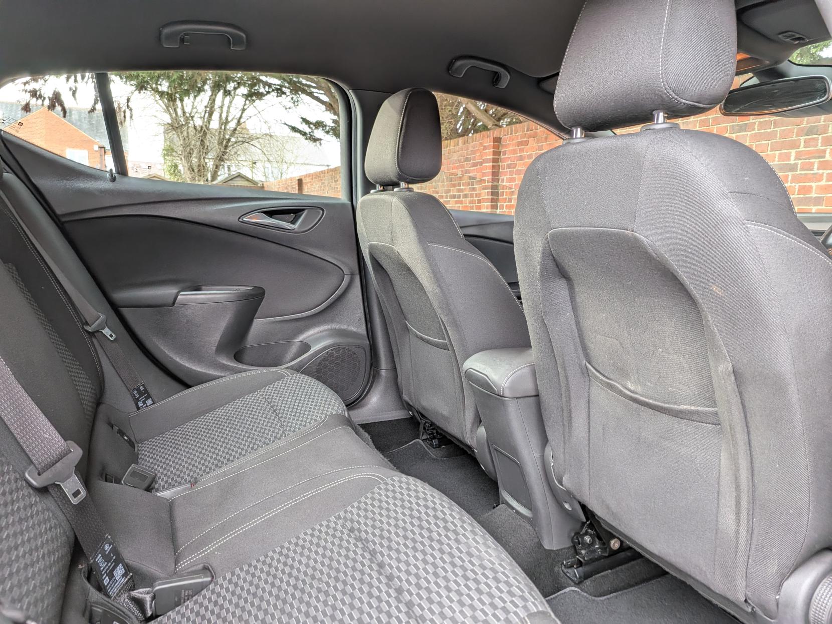 Vauxhall Astra 1.4i Turbo SRi VX Line Hatchback 5dr Petrol Manual Euro 6 (150 ps)