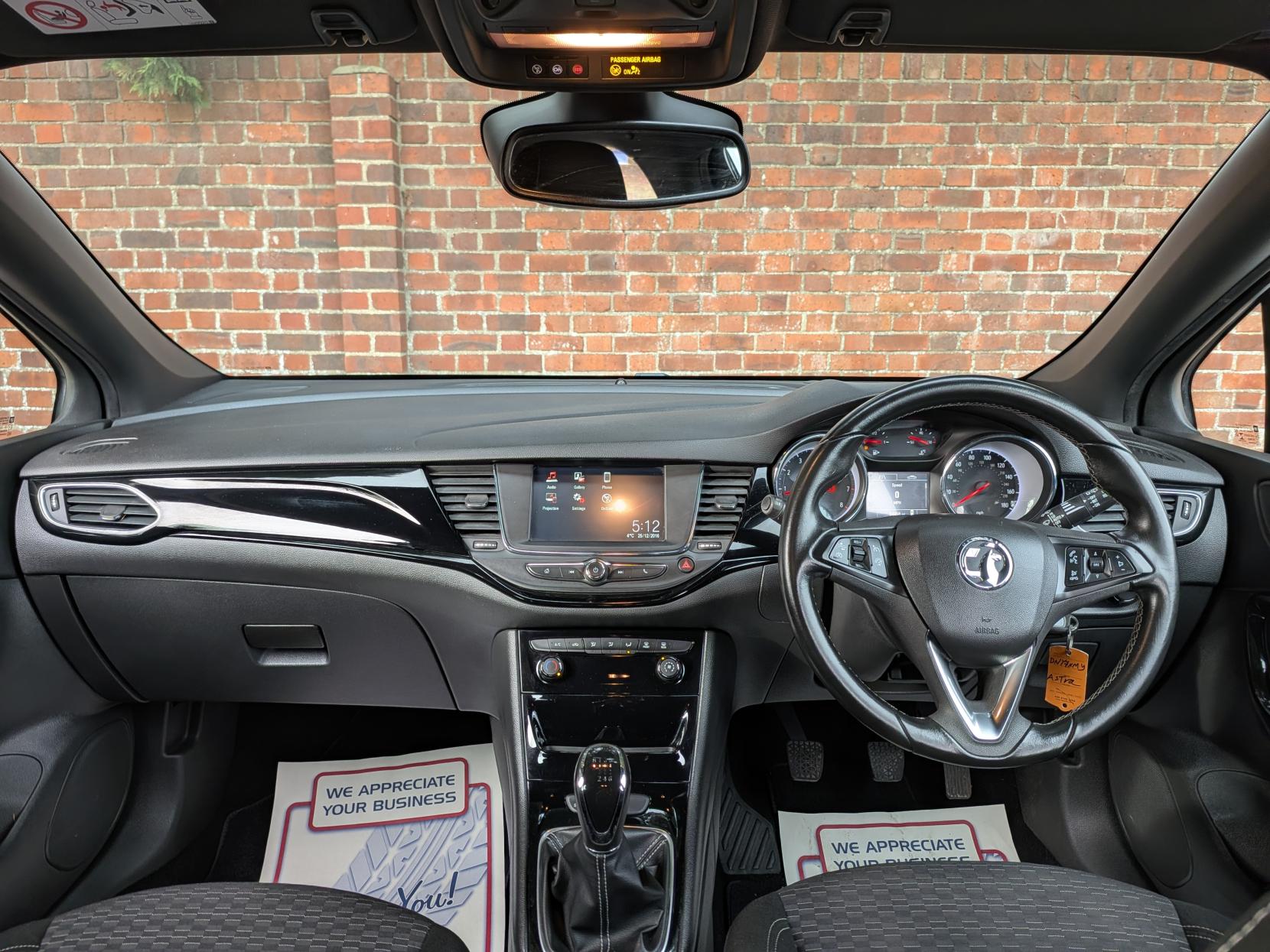 Vauxhall Astra 1.4i Turbo SRi VX Line Hatchback 5dr Petrol Manual Euro 6 (150 ps)