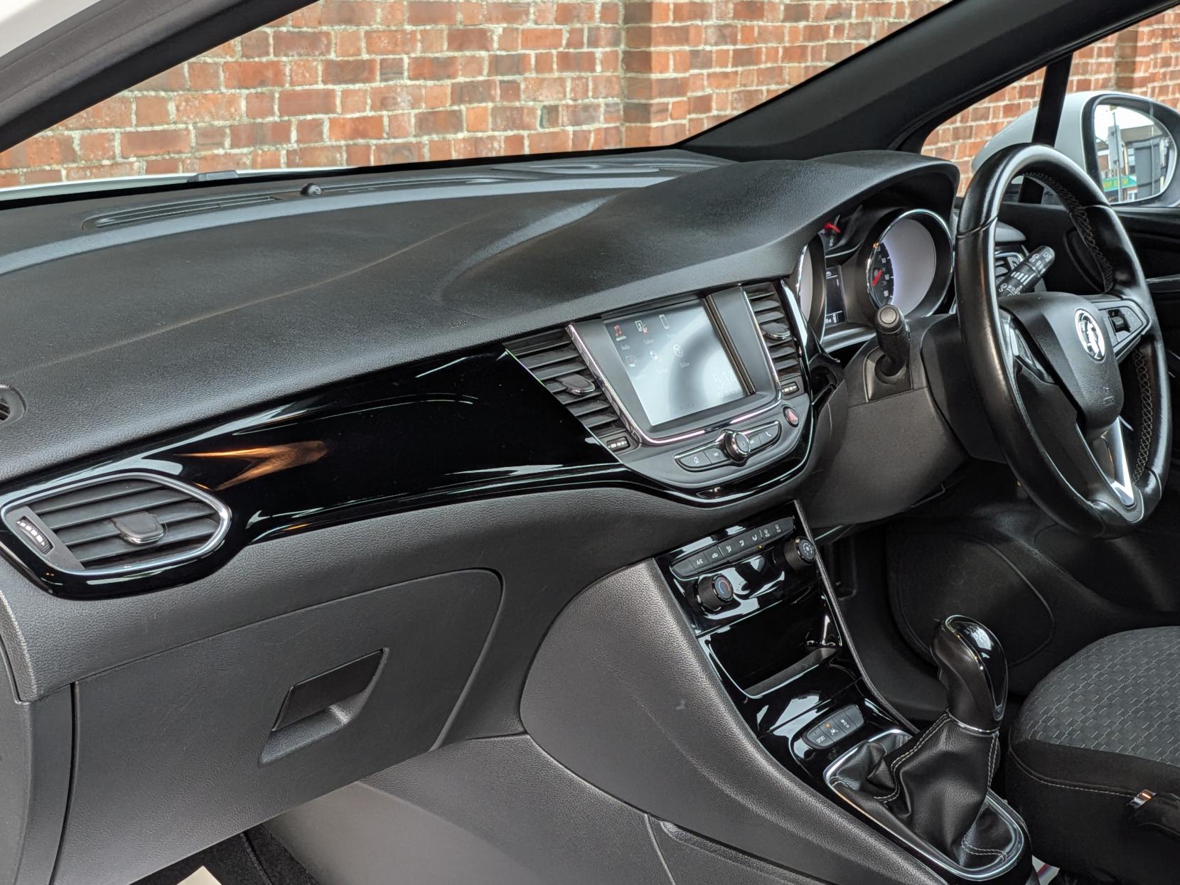 Vauxhall Astra 1.4i Turbo SRi VX Line Hatchback 5dr Petrol Manual Euro 6 (150 ps)