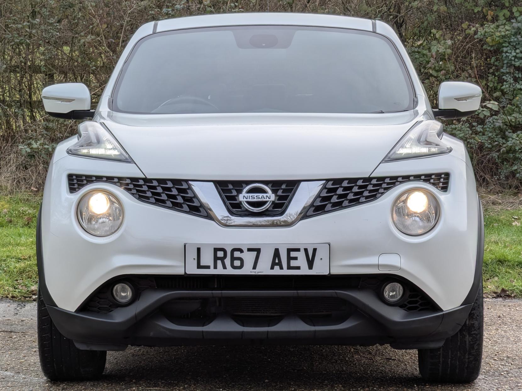 Nissan Juke 1.2 DIG-T N-Connecta SUV 5dr Petrol Manual Euro 6 (s/s) (115 ps)