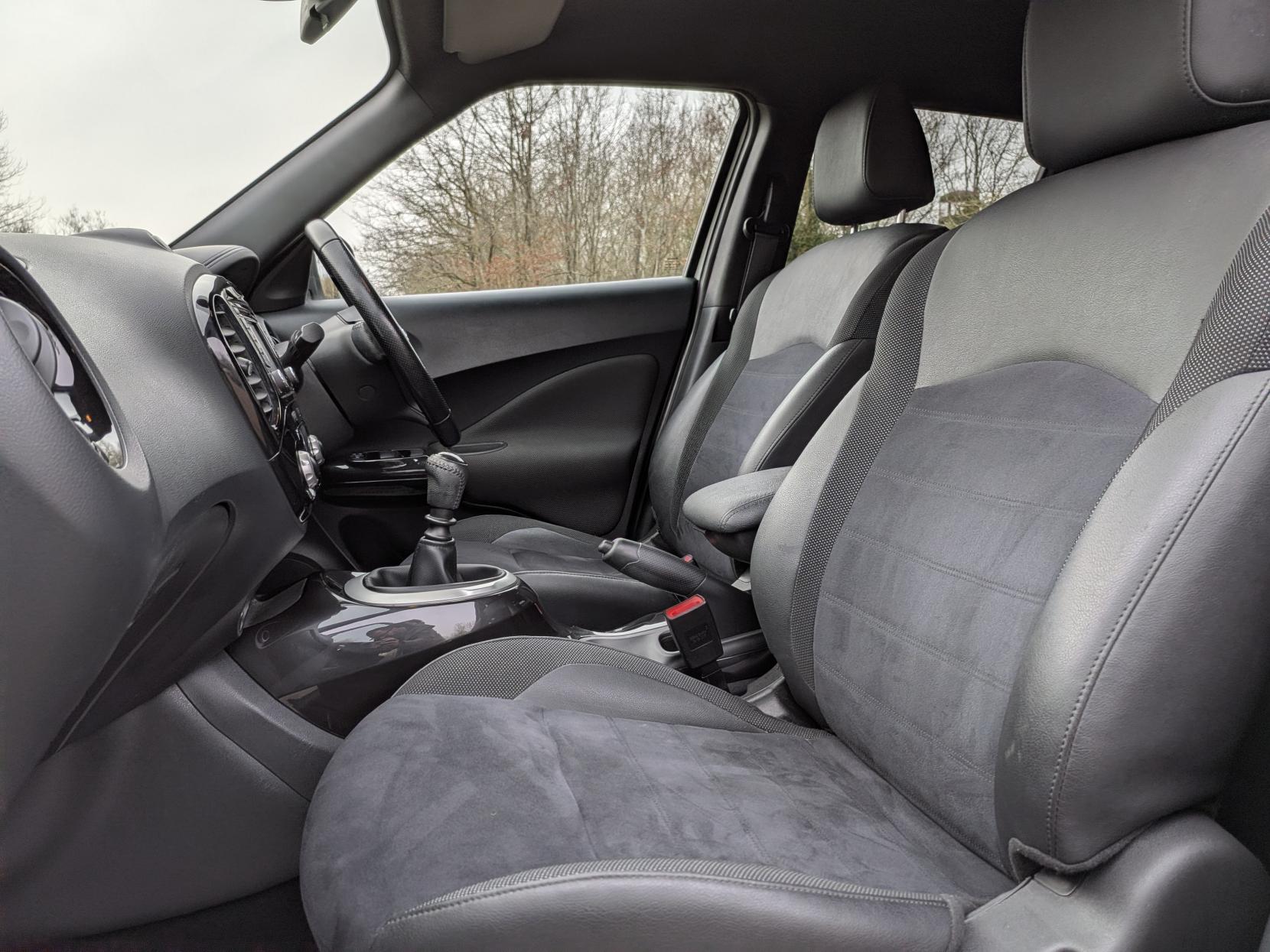 Nissan Juke 1.2 DIG-T N-Connecta SUV 5dr Petrol Manual Euro 6 (s/s) (115 ps)