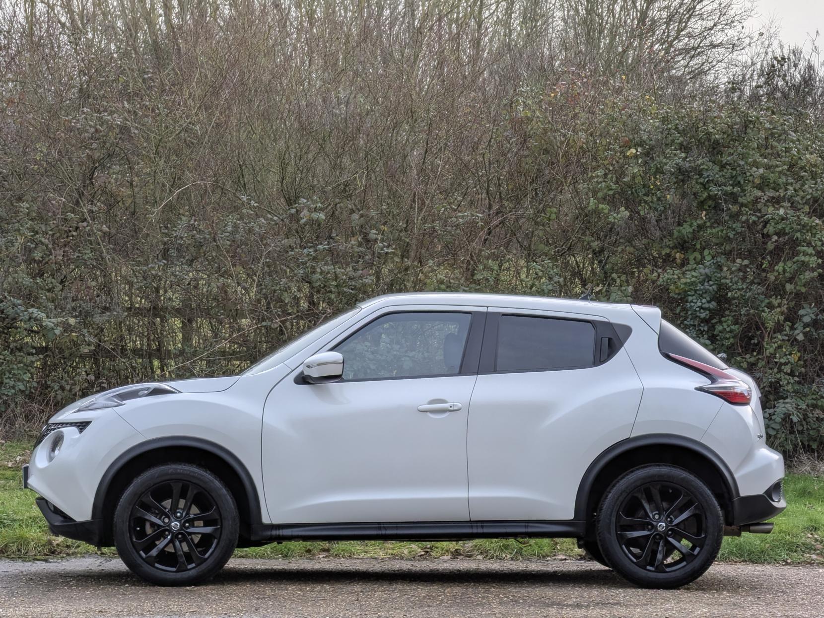 Nissan Juke 1.2 DIG-T N-Connecta SUV 5dr Petrol Manual Euro 6 (s/s) (115 ps)