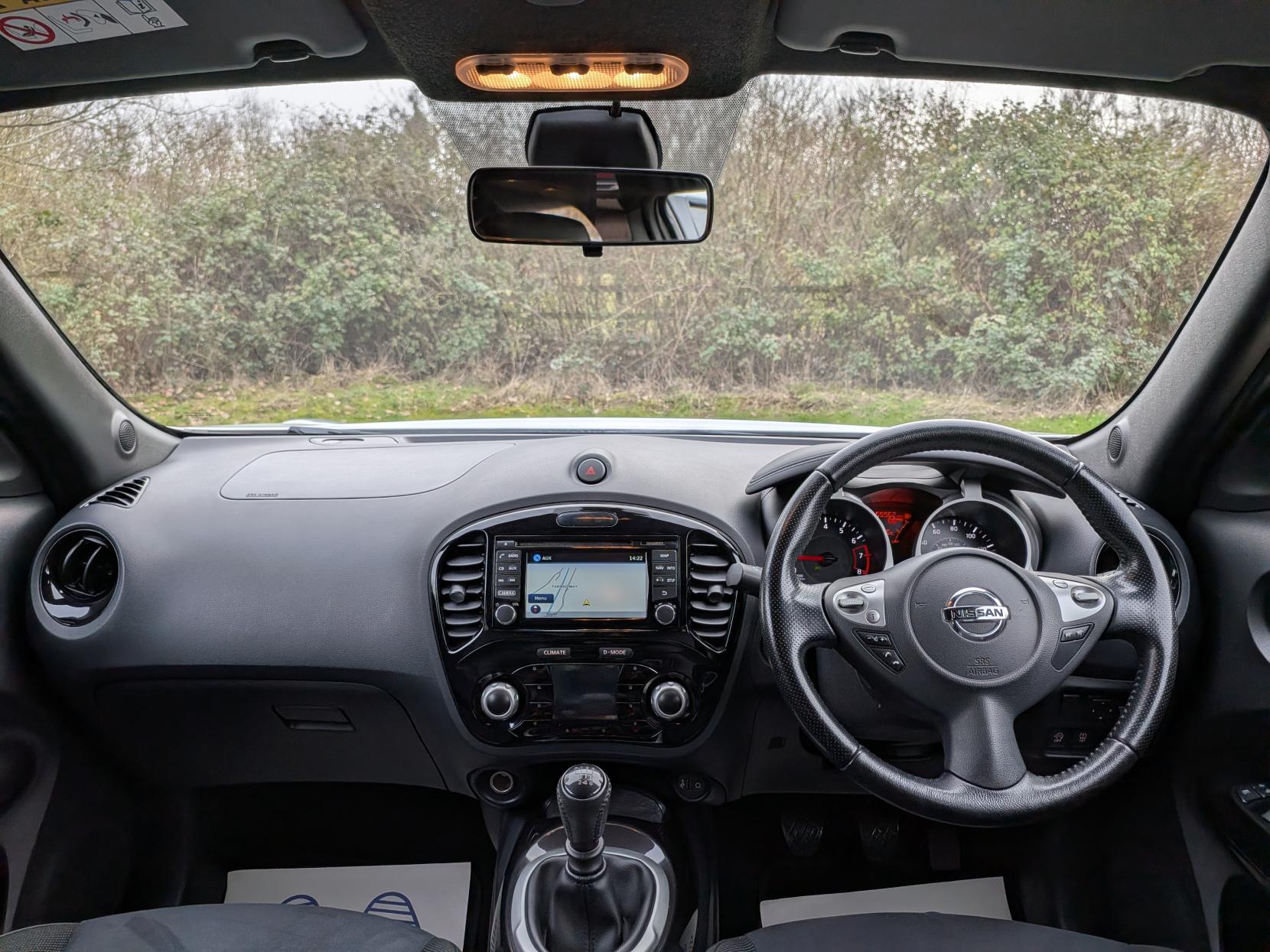 Nissan Juke 1.2 DIG-T N-Connecta SUV 5dr Petrol Manual Euro 6 (s/s) (115 ps)