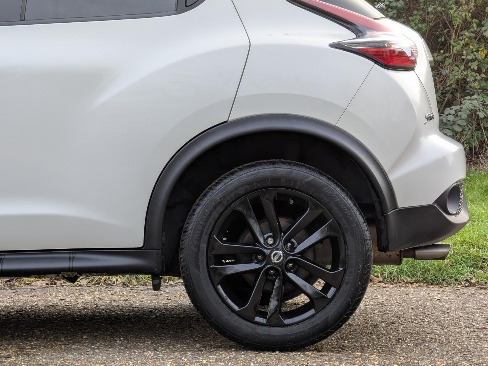 Nissan Juke 1.2 DIG-T N-Connecta SUV 5dr Petrol Manual Euro 6 (s/s) (115 ps)