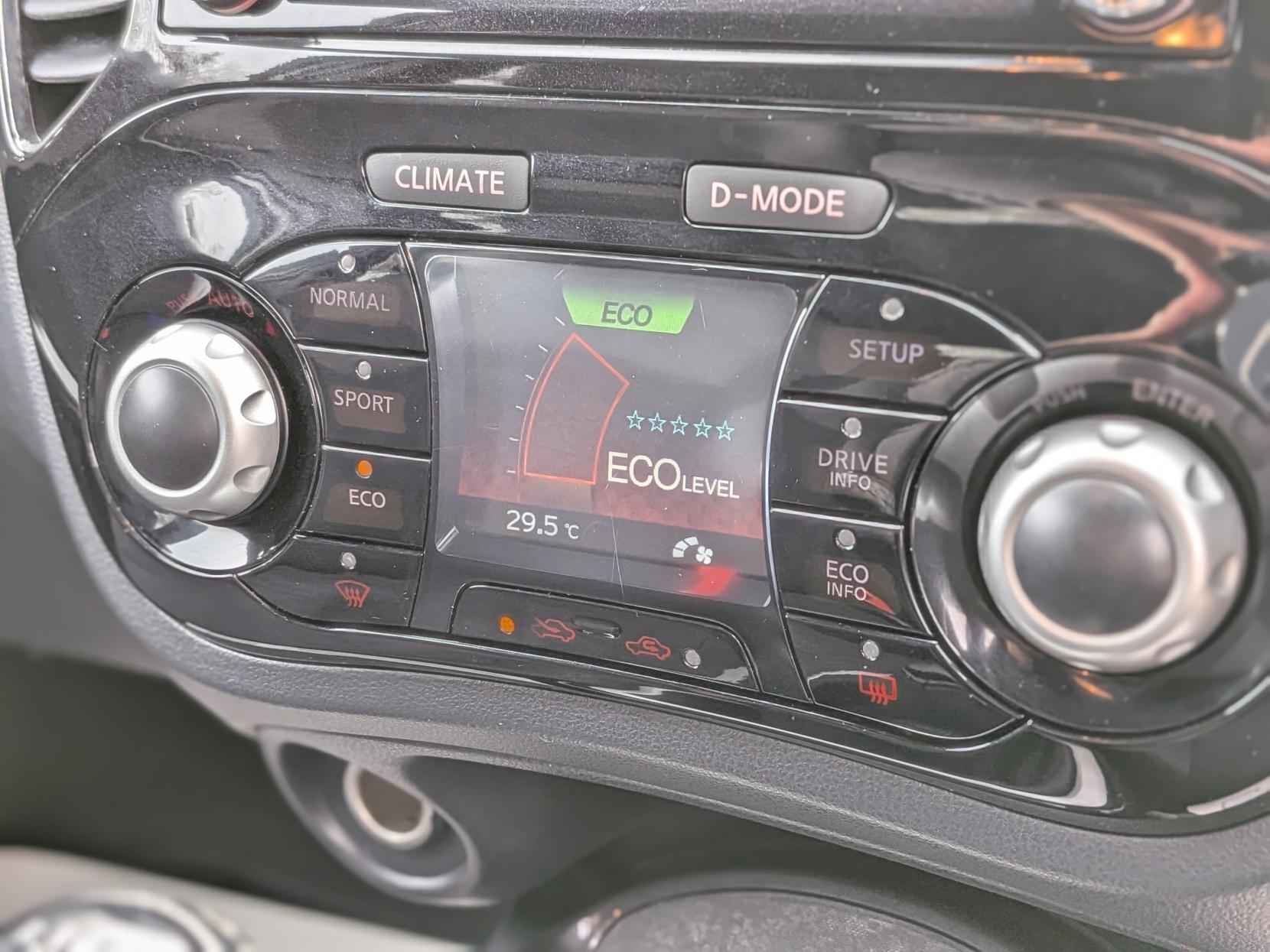 Nissan Juke 1.2 DIG-T N-Connecta SUV 5dr Petrol Manual Euro 6 (s/s) (115 ps)