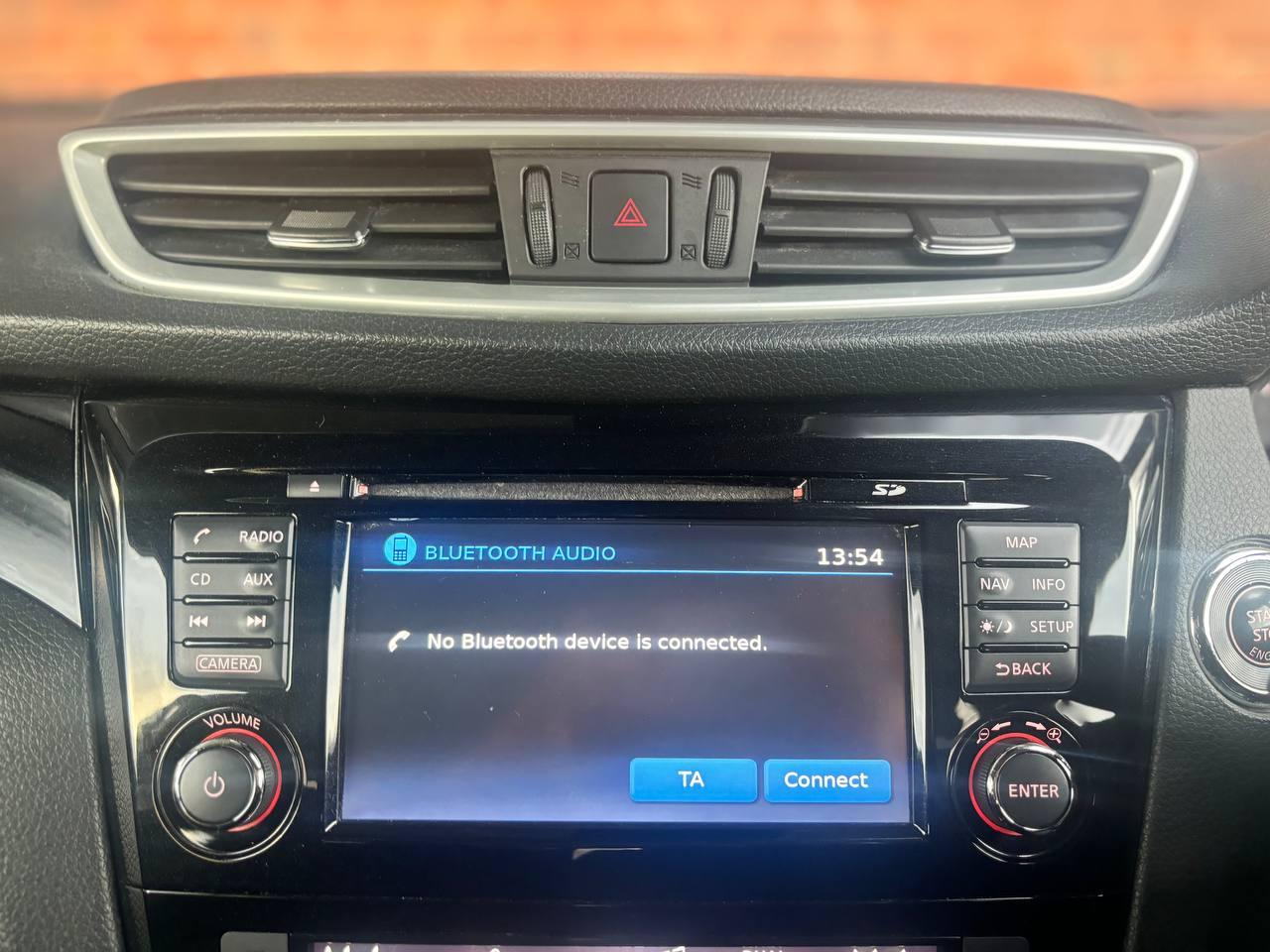 Nissan Qashqai 1.2 DIG-T Tekna SUV 5dr Petrol Manual 2WD Euro 6 (s/s) (115 ps)
