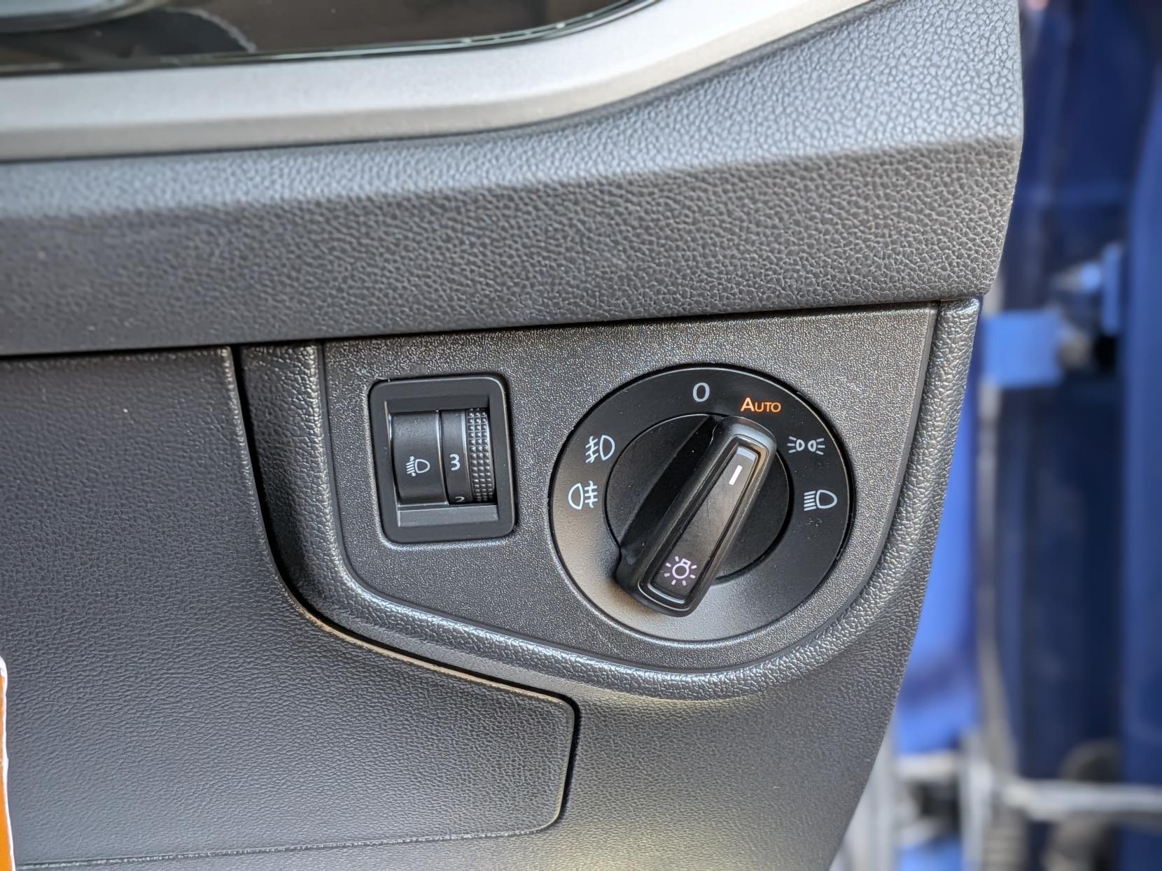 Volkswagen Polo 1.0 TSI Match Hatchback 5dr Petrol DSG Euro 6 (s/s) (95 ps)