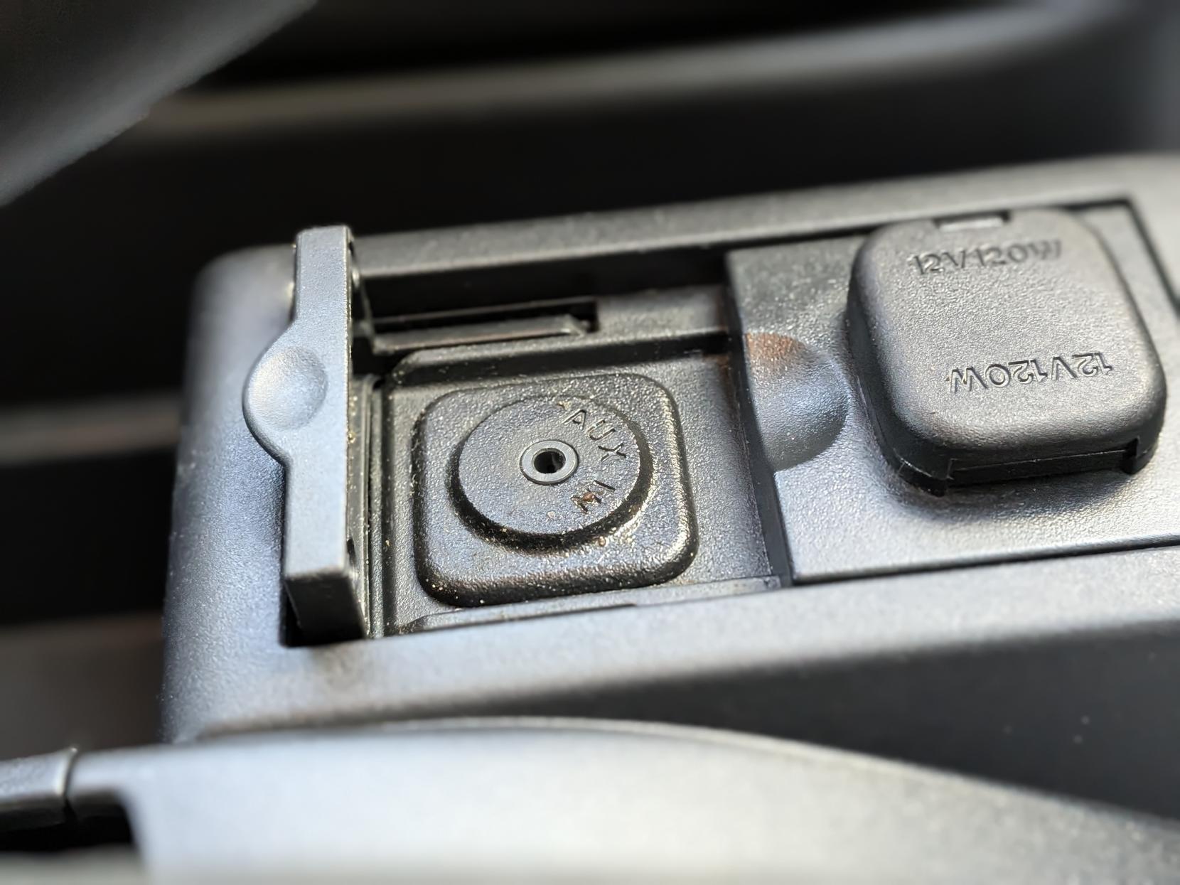 Mazda Mazda2 1.3 TS Hatchback 5dr Petrol Manual Euro 4 (75 ps)