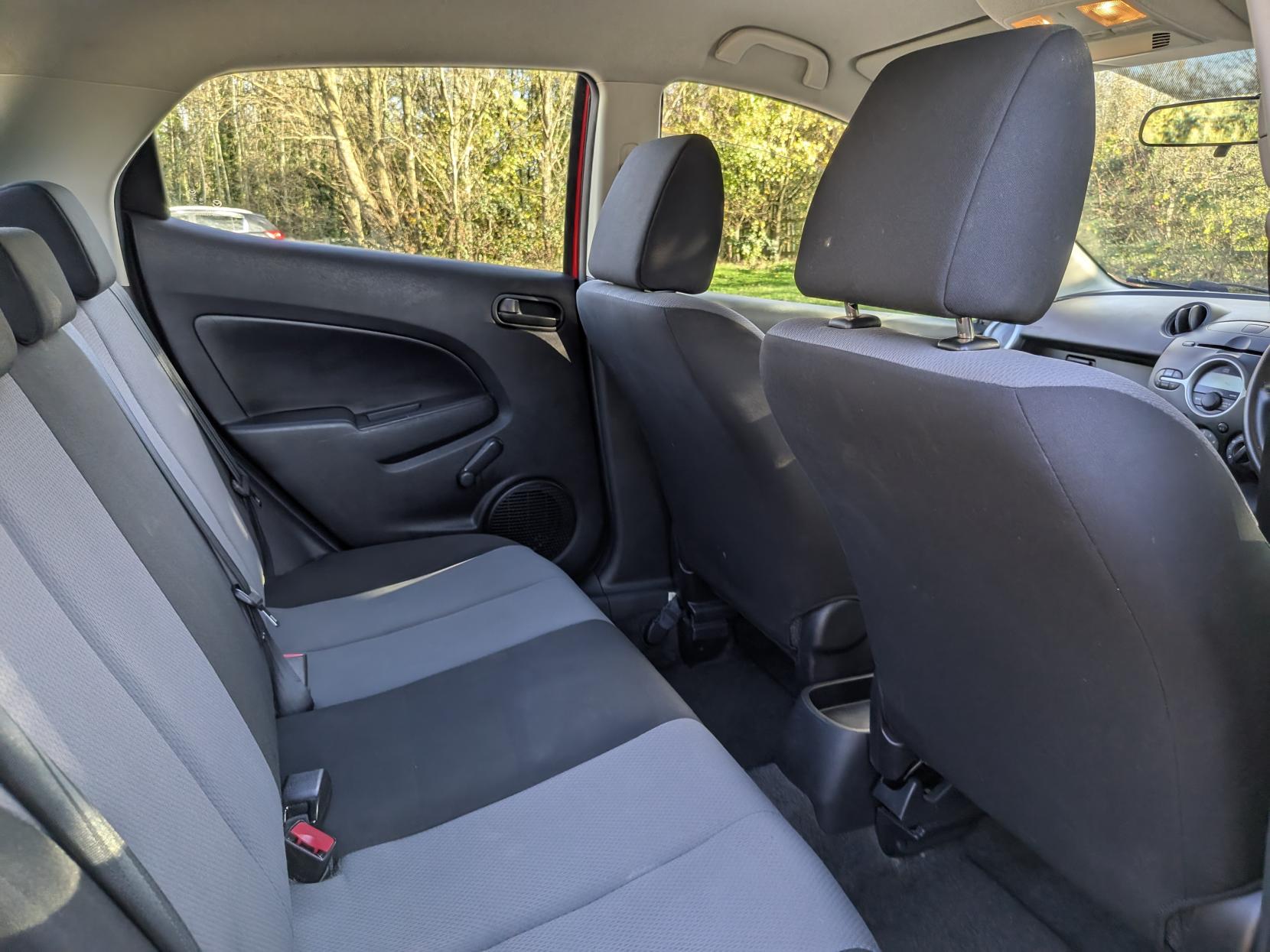 Mazda Mazda2 1.3 TS Hatchback 5dr Petrol Manual Euro 4 (75 ps)