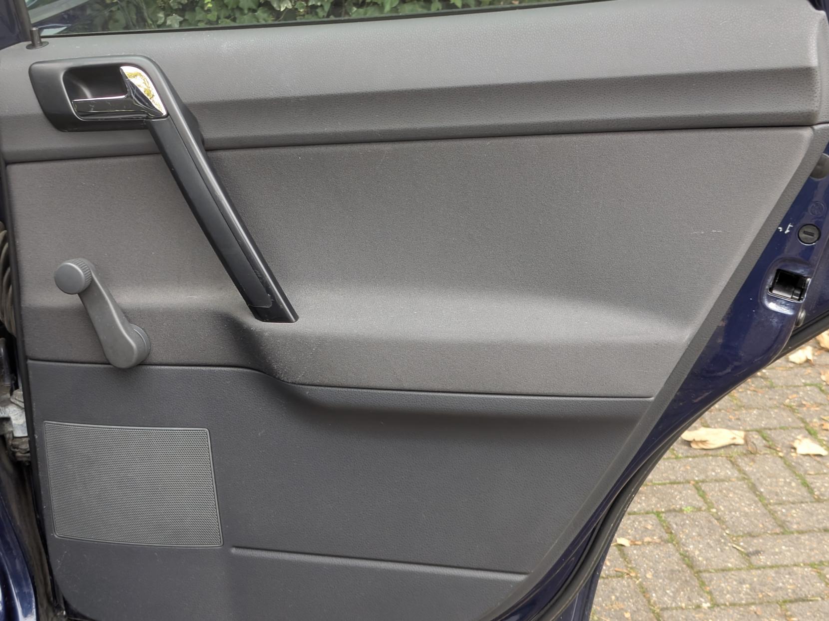 Volkswagen Polo 1.2 S Hatchback 3dr Petrol Manual (138 g/km, 70 bhp)