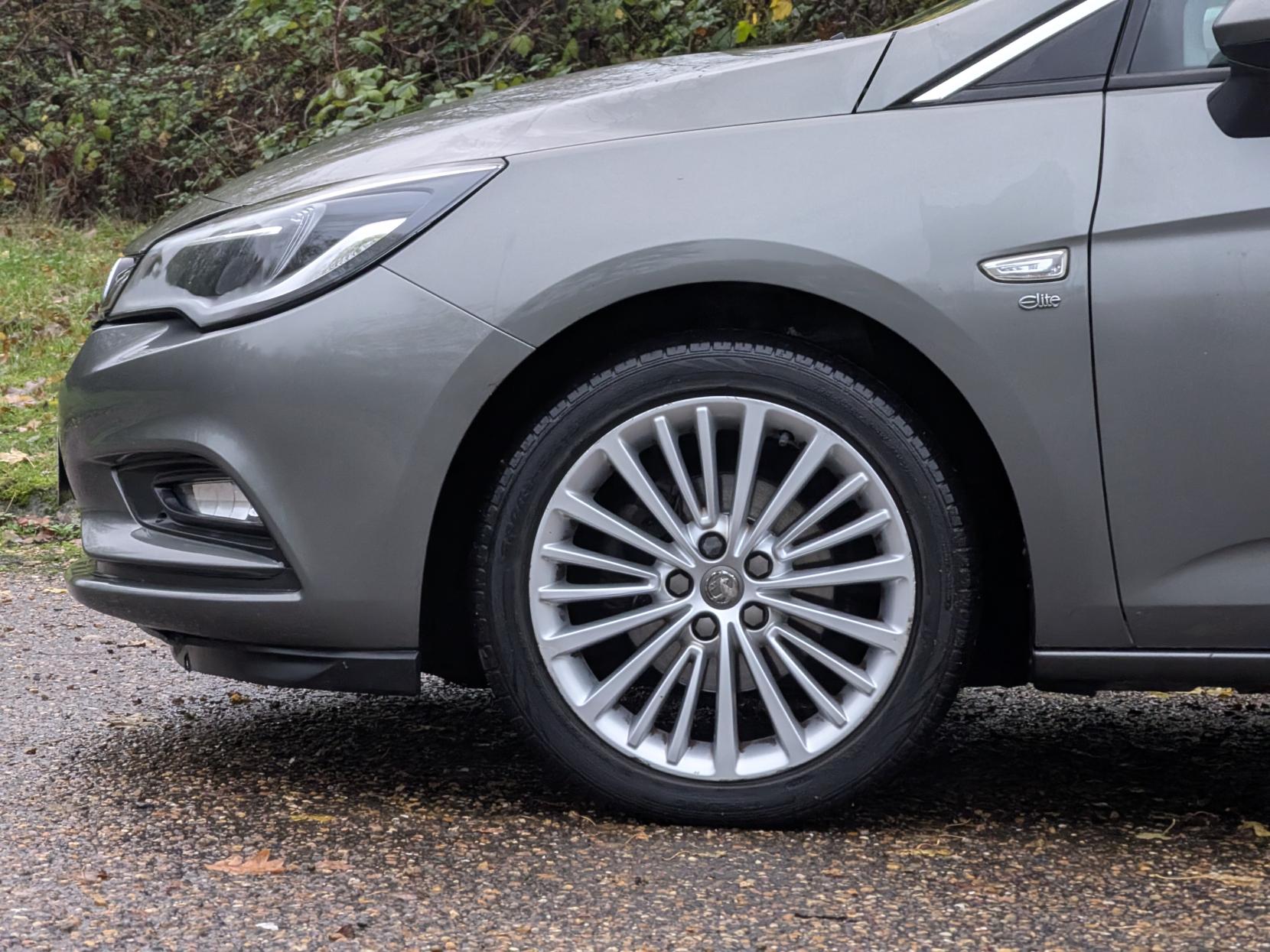 Vauxhall Astra 1.4i Turbo Elite Nav Hatchback 5dr Petrol Manual Euro 6 (150 ps)