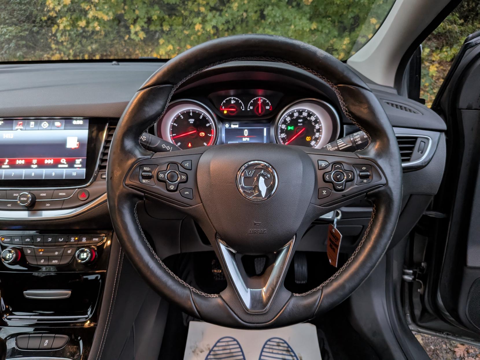 Vauxhall Astra 1.4i Turbo Elite Nav Hatchback 5dr Petrol Manual Euro 6 (150 ps)