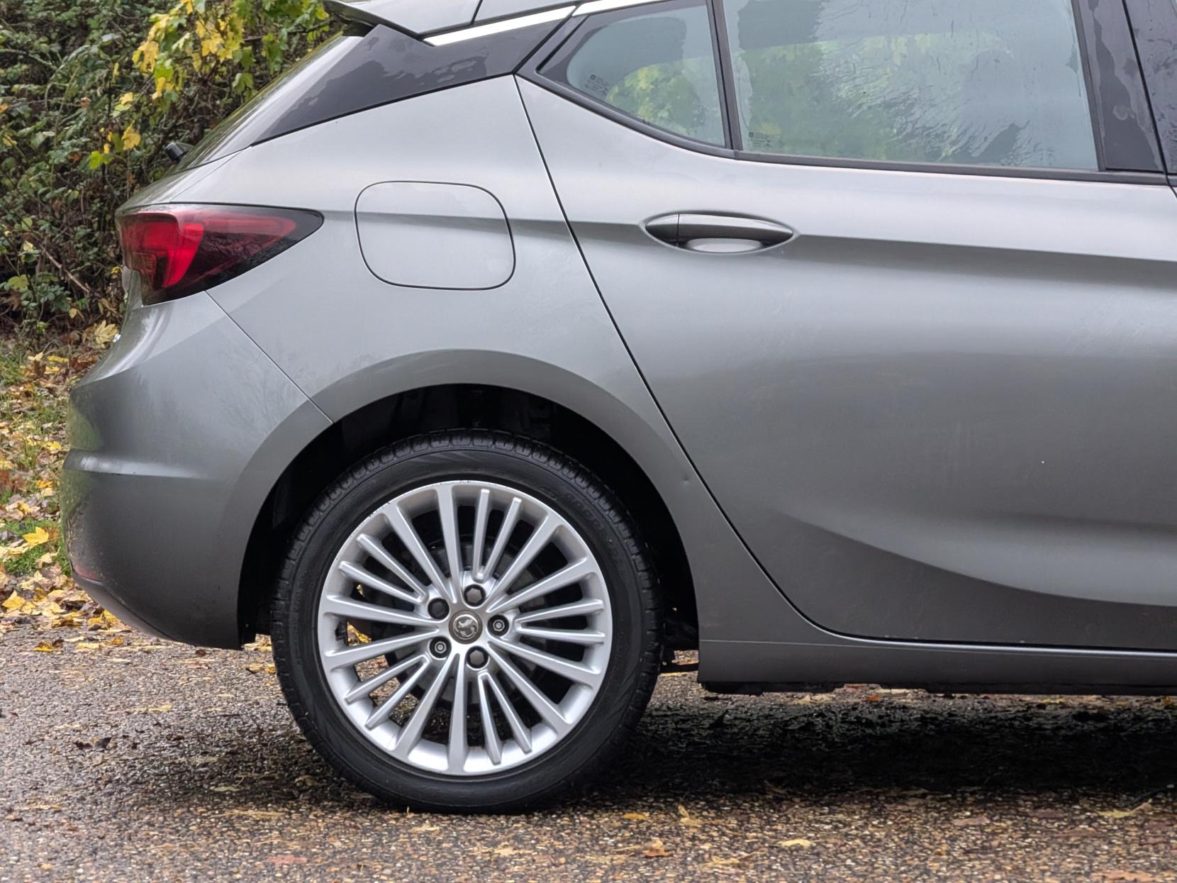 Vauxhall Astra 1.4i Turbo Elite Nav Hatchback 5dr Petrol Manual Euro 6 (150 ps)