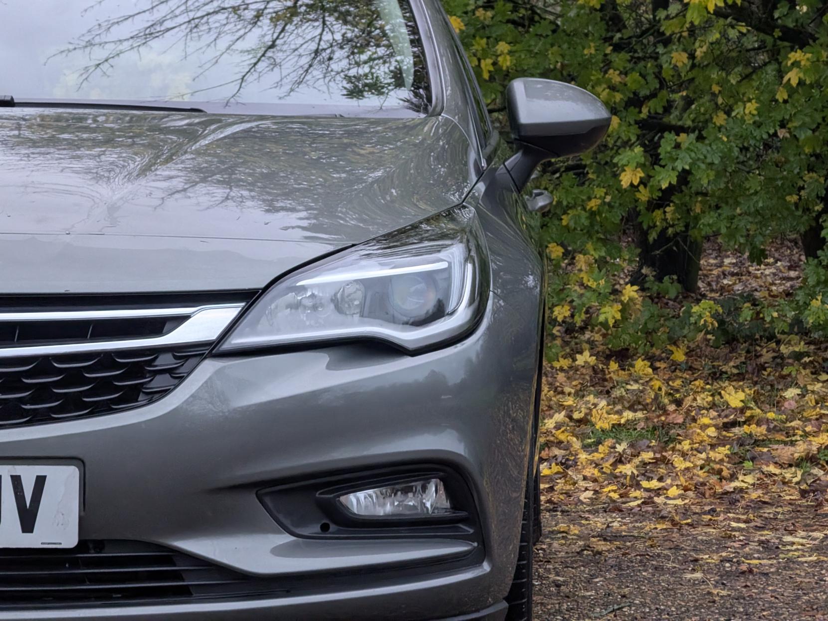 Vauxhall Astra 1.4i Turbo Elite Nav Hatchback 5dr Petrol Manual Euro 6 (150 ps)