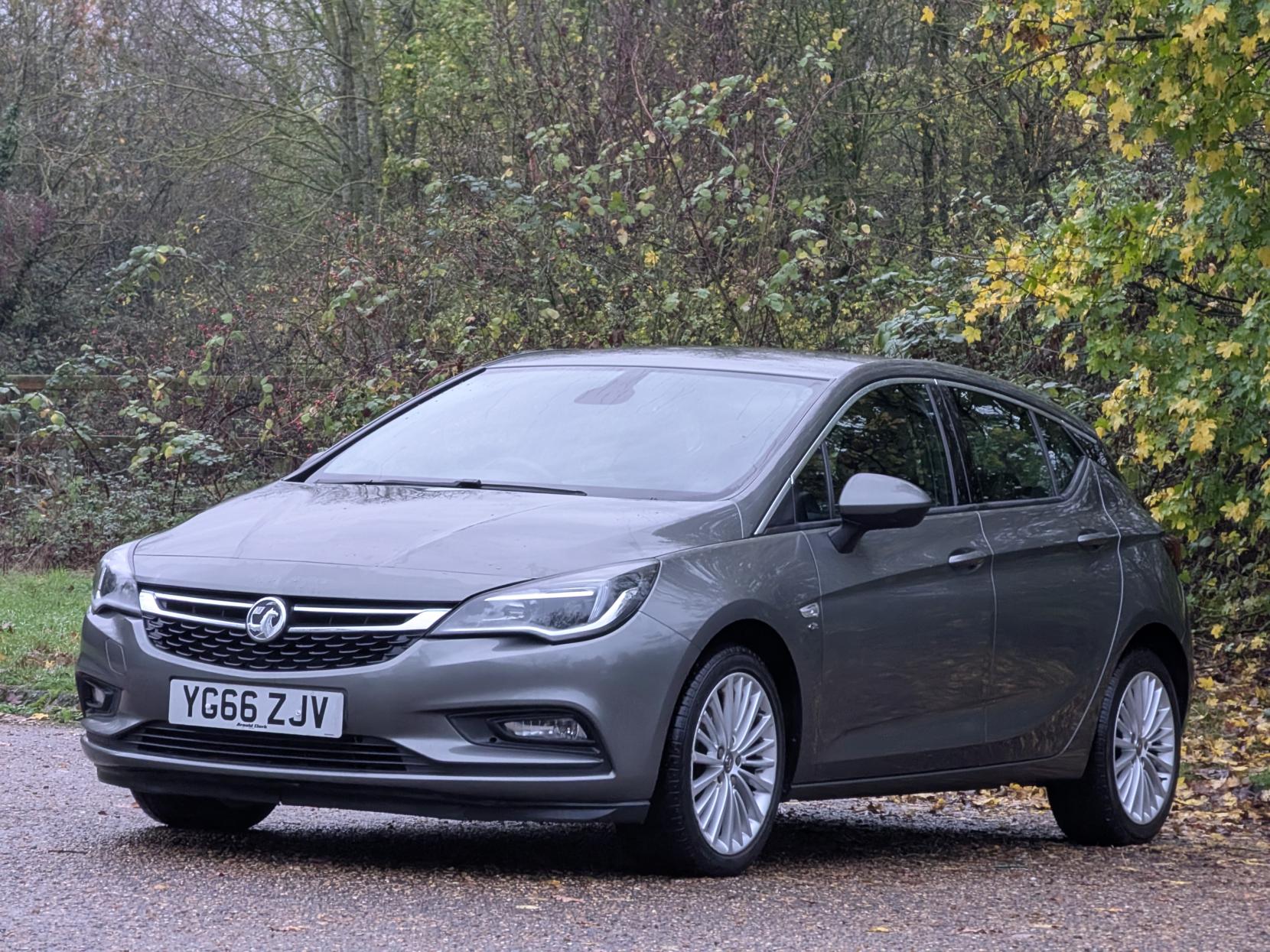 Vauxhall Astra 1.4i Turbo Elite Nav Hatchback 5dr Petrol Manual Euro 6 (150 ps)