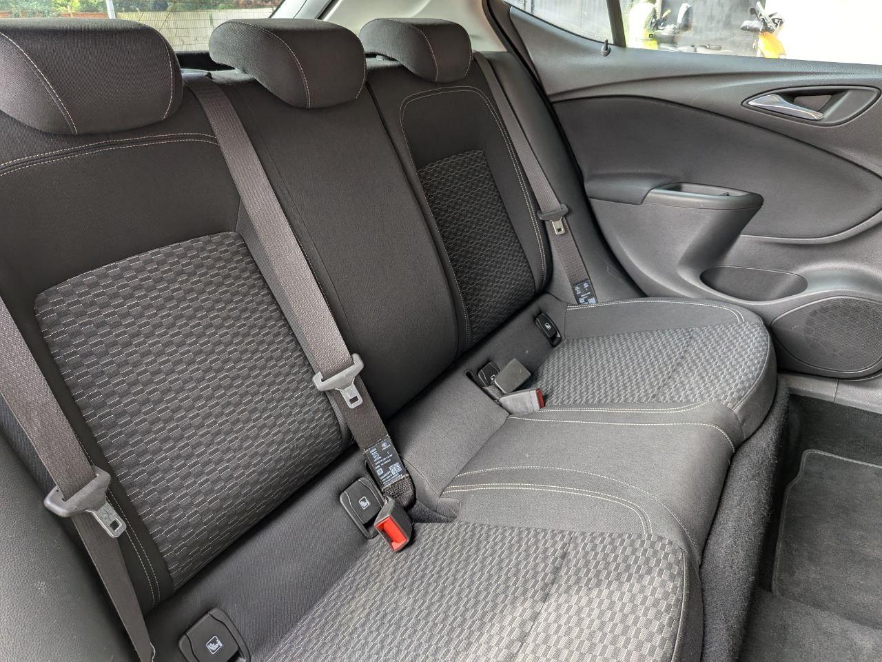 Vauxhall Astra 1.4i SRi Hatchback 5dr Petrol Manual Euro 6 (100 ps)