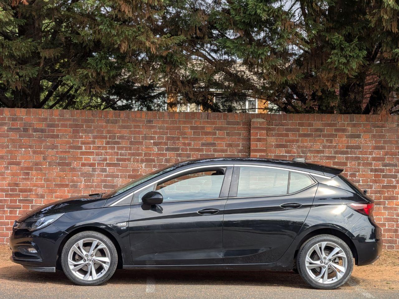 Vauxhall Astra 1.4i SRi Hatchback 5dr Petrol Manual Euro 6 (100 ps)