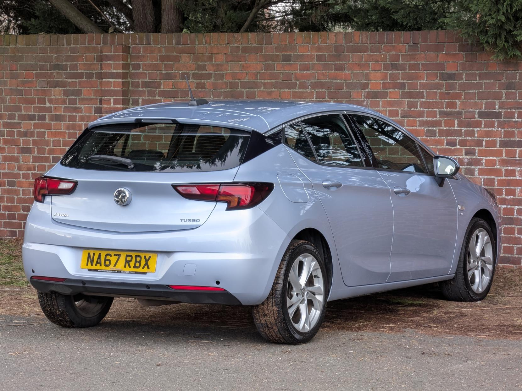 Vauxhall Astra 1.4i Turbo SRi Hatchback 5dr Petrol Manual Euro 6 (150 ps)