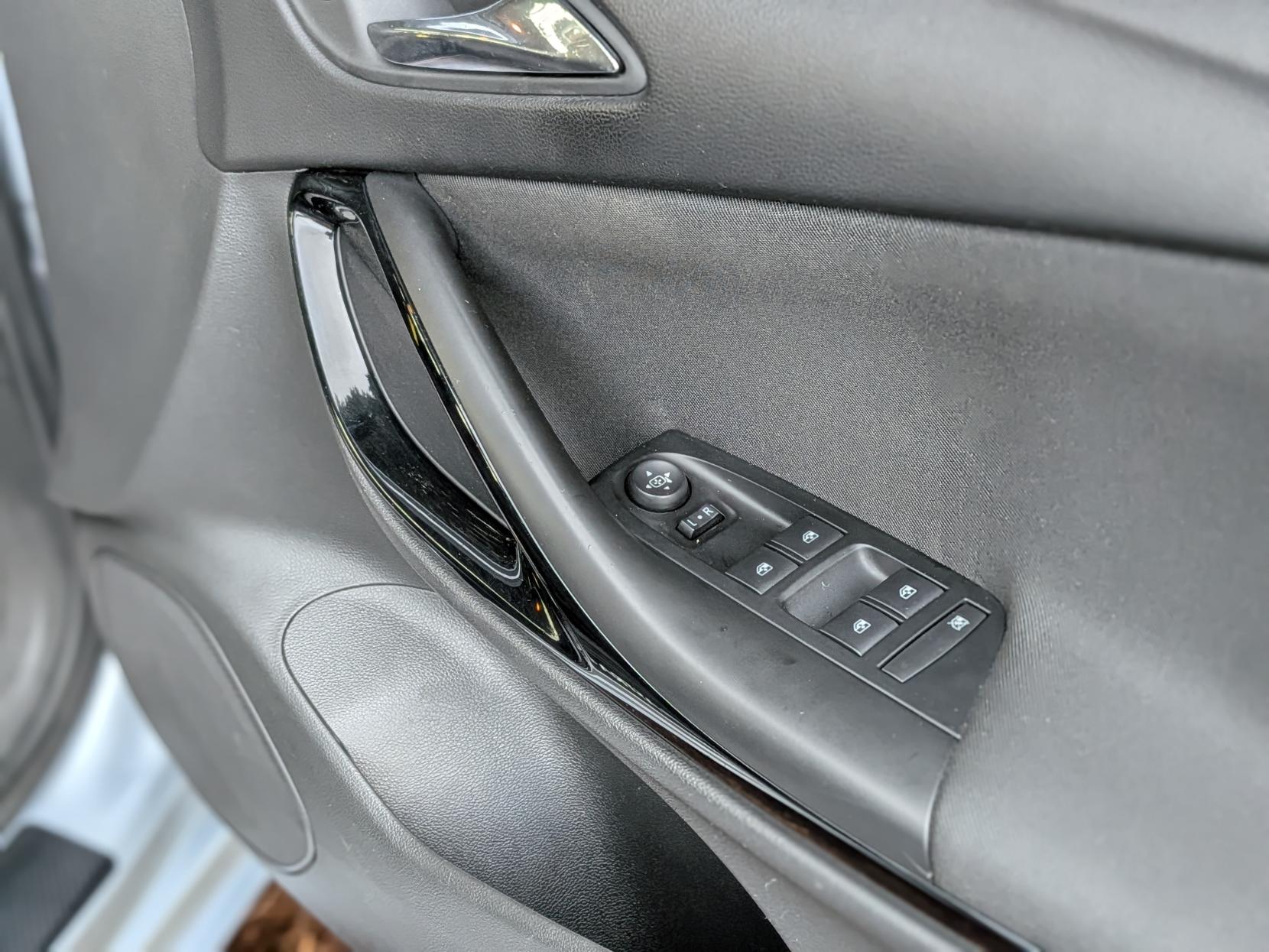 Vauxhall Astra 1.4i Turbo SRi Hatchback 5dr Petrol Manual Euro 6 (150 ps)