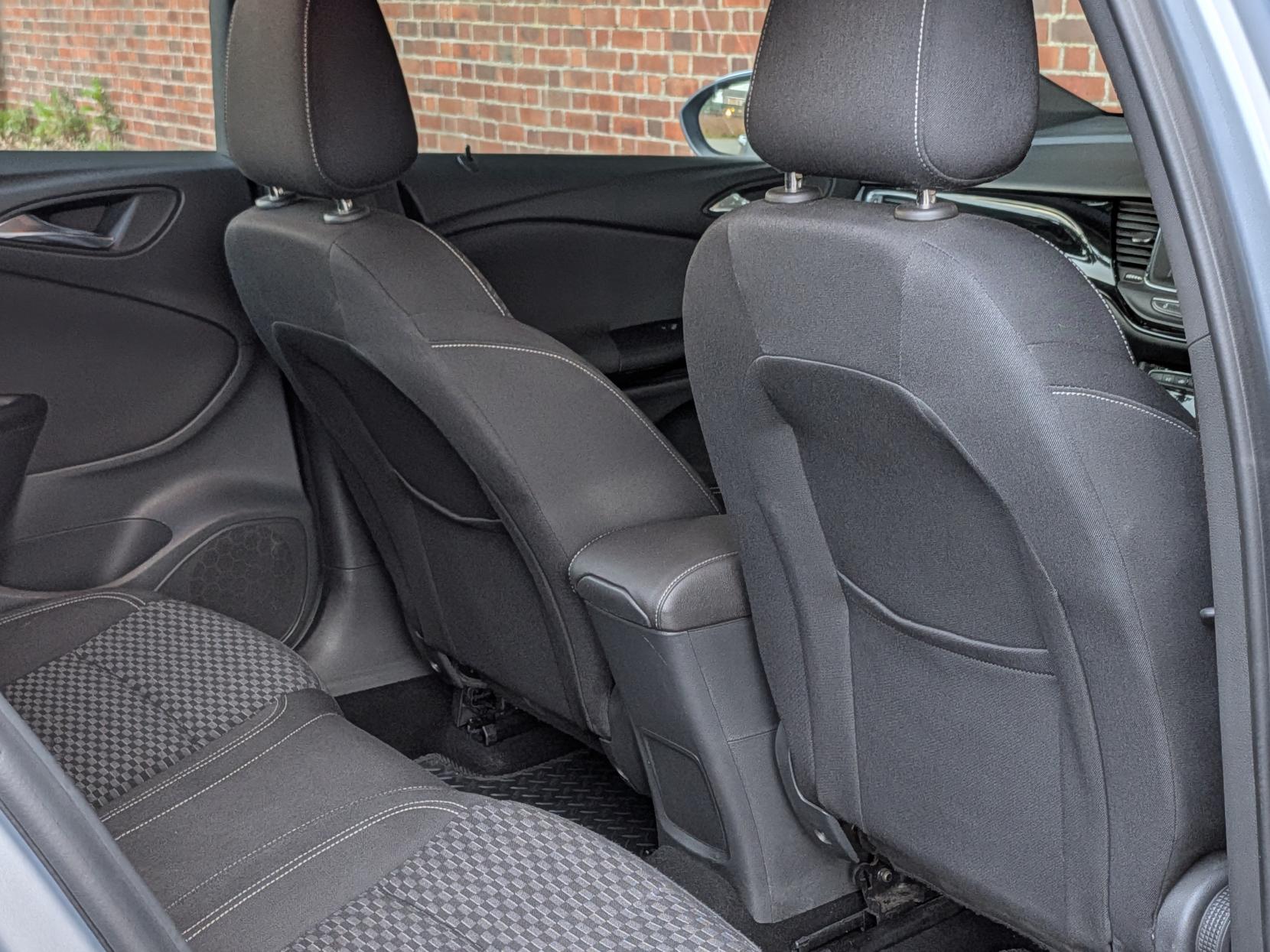 Vauxhall Astra 1.4i Turbo SRi Hatchback 5dr Petrol Manual Euro 6 (150 ps)