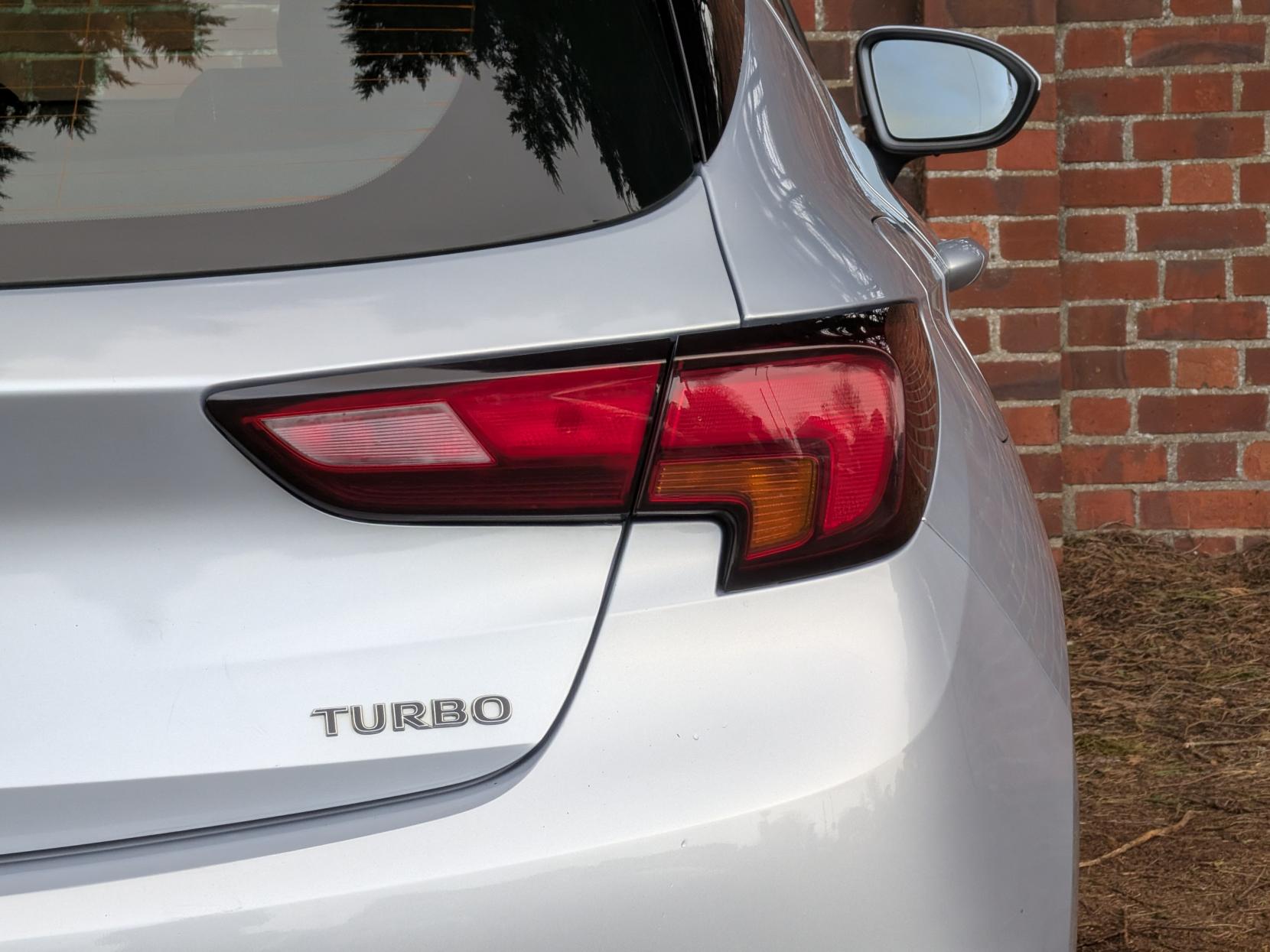 Vauxhall Astra 1.4i Turbo SRi Hatchback 5dr Petrol Manual Euro 6 (150 ps)