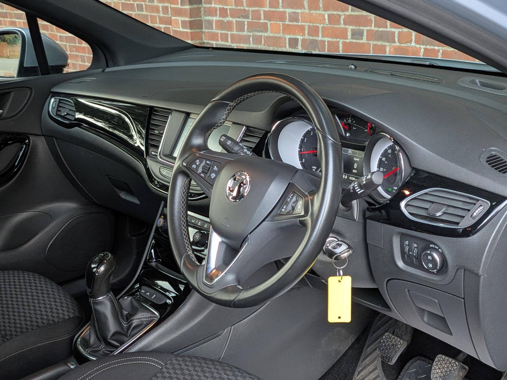 Vauxhall Astra 1.4i Turbo SRi Hatchback 5dr Petrol Manual Euro 6 (150 ps)