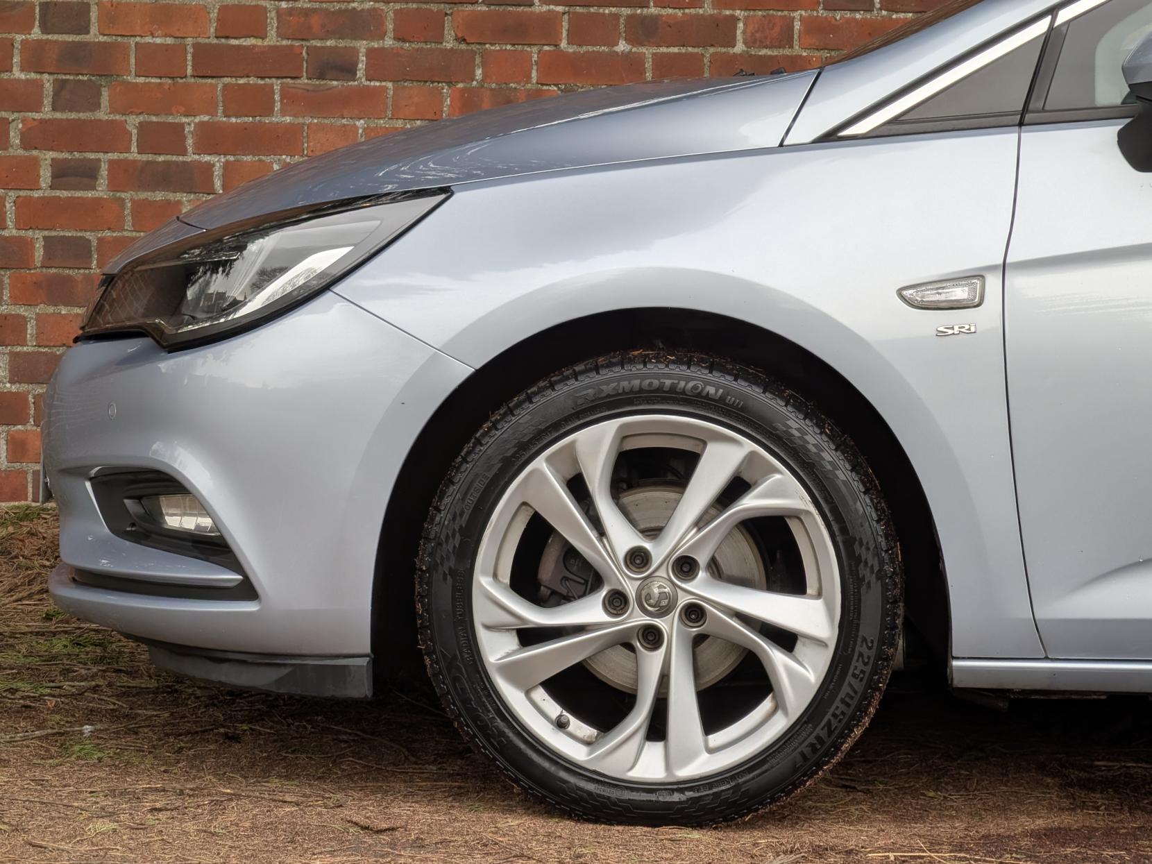 Vauxhall Astra 1.4i Turbo SRi Hatchback 5dr Petrol Manual Euro 6 (150 ps)