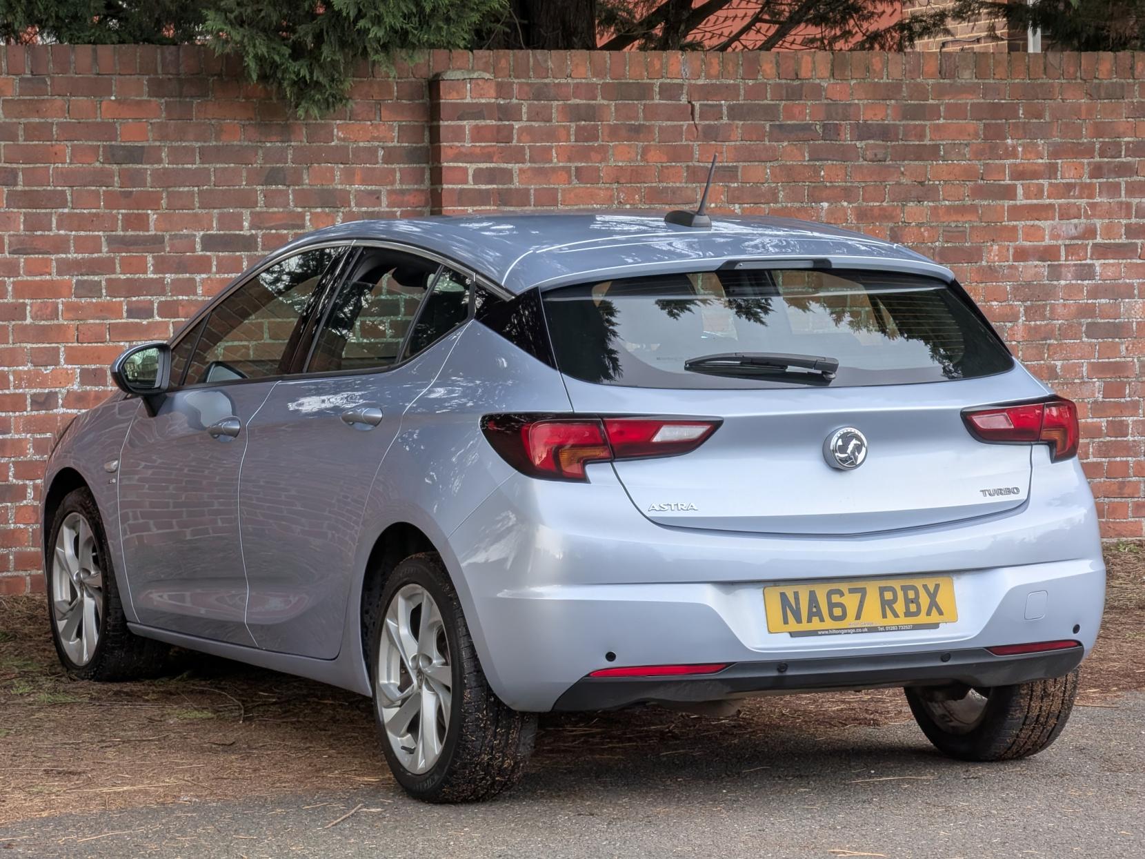 Vauxhall Astra 1.4i Turbo SRi Hatchback 5dr Petrol Manual Euro 6 (150 ps)